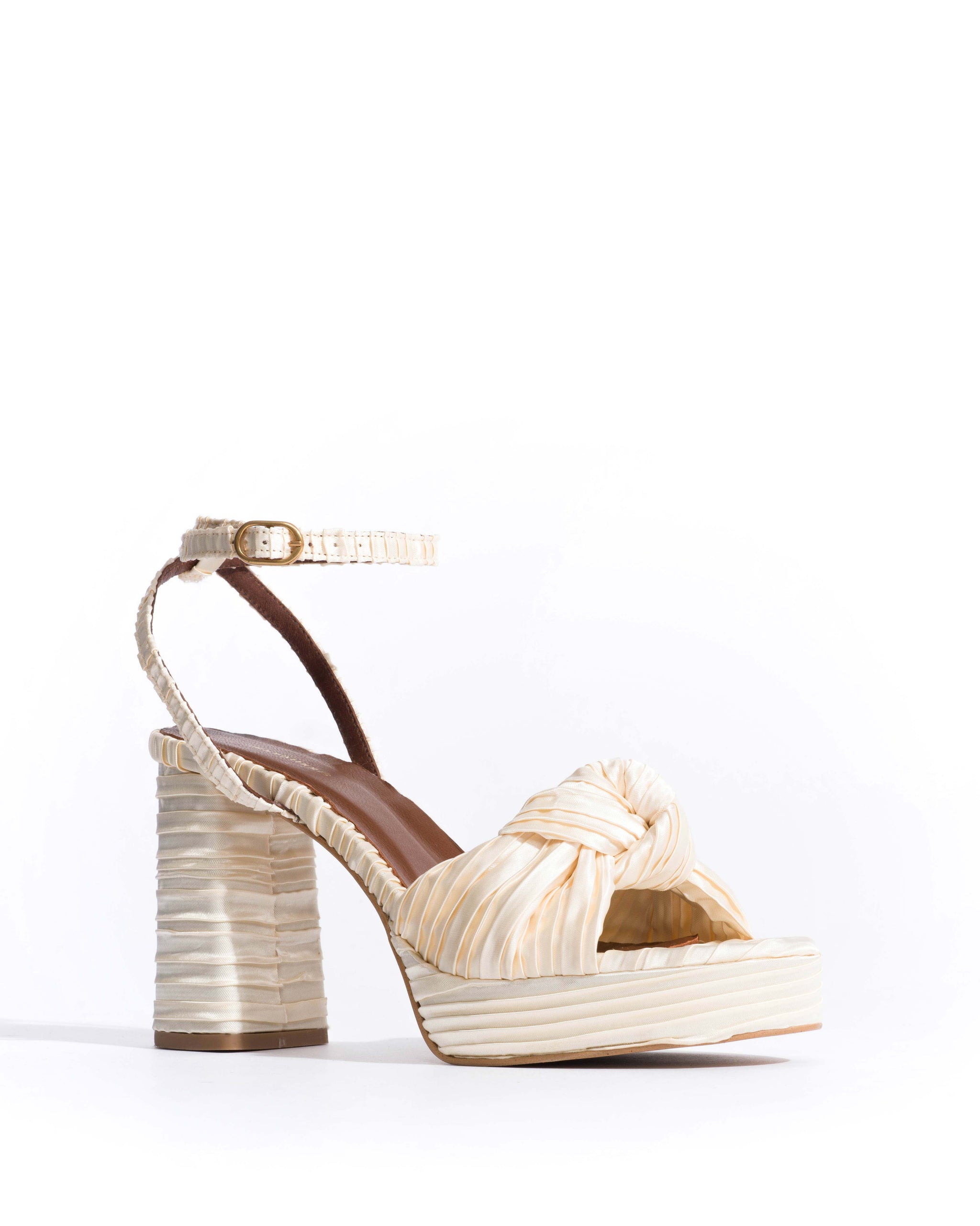 Aliza 85 platform Pleated satin Creamy white - Anonymous Copenhagen Heels