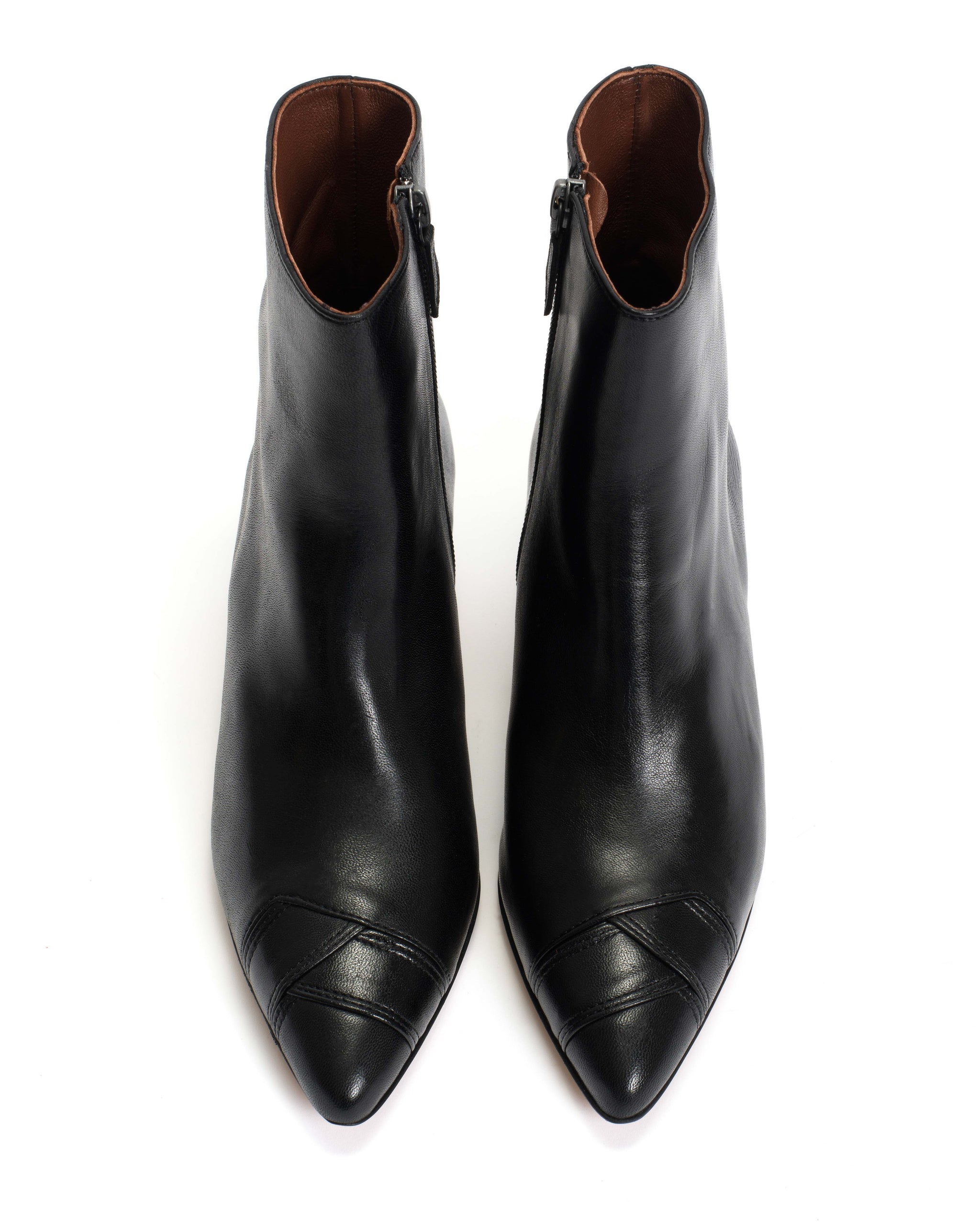 Avy 40 stiletto Silky calf Black - Anonymous Copenhagen