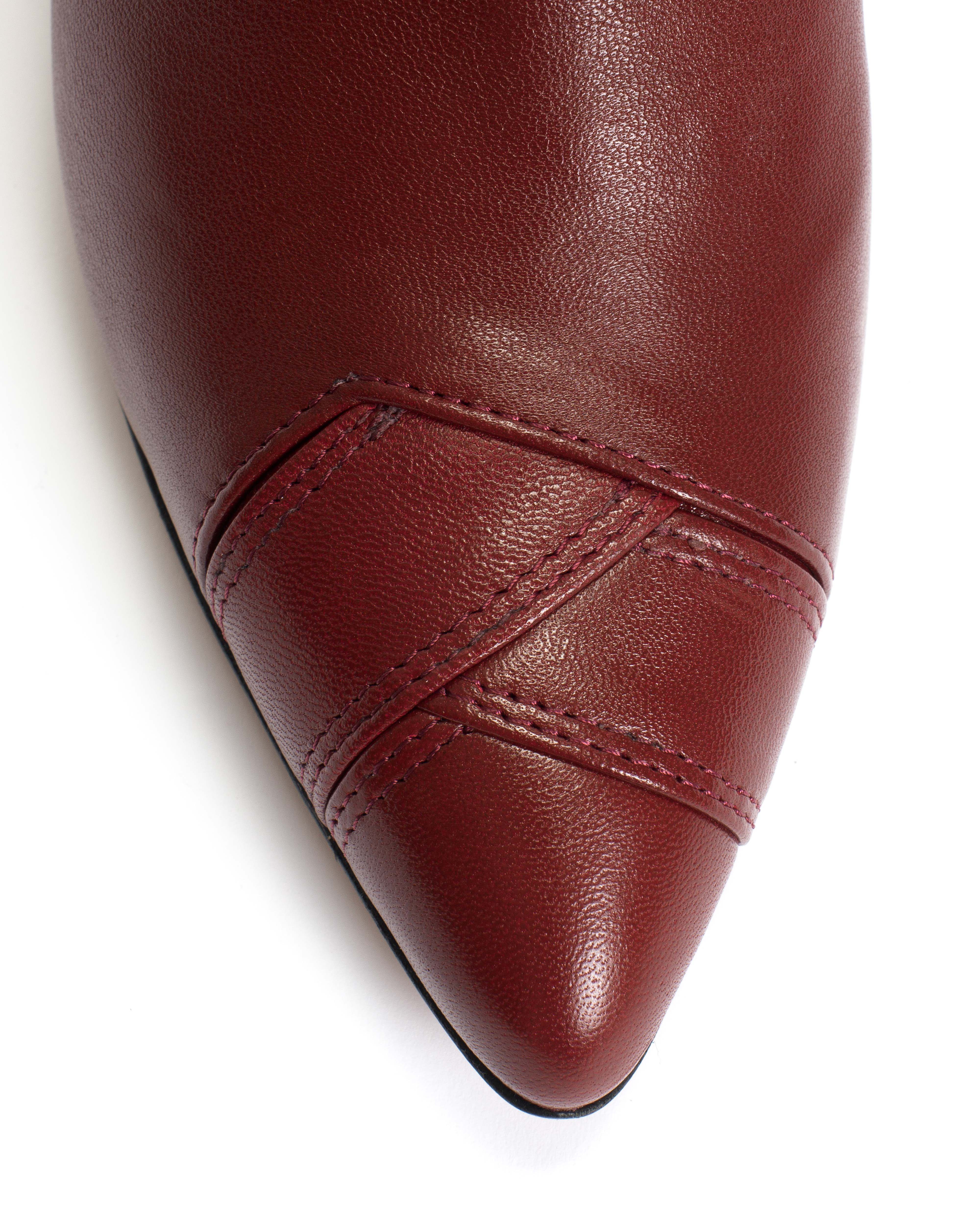 Avy 40 stiletto Silky calf Pomegranate