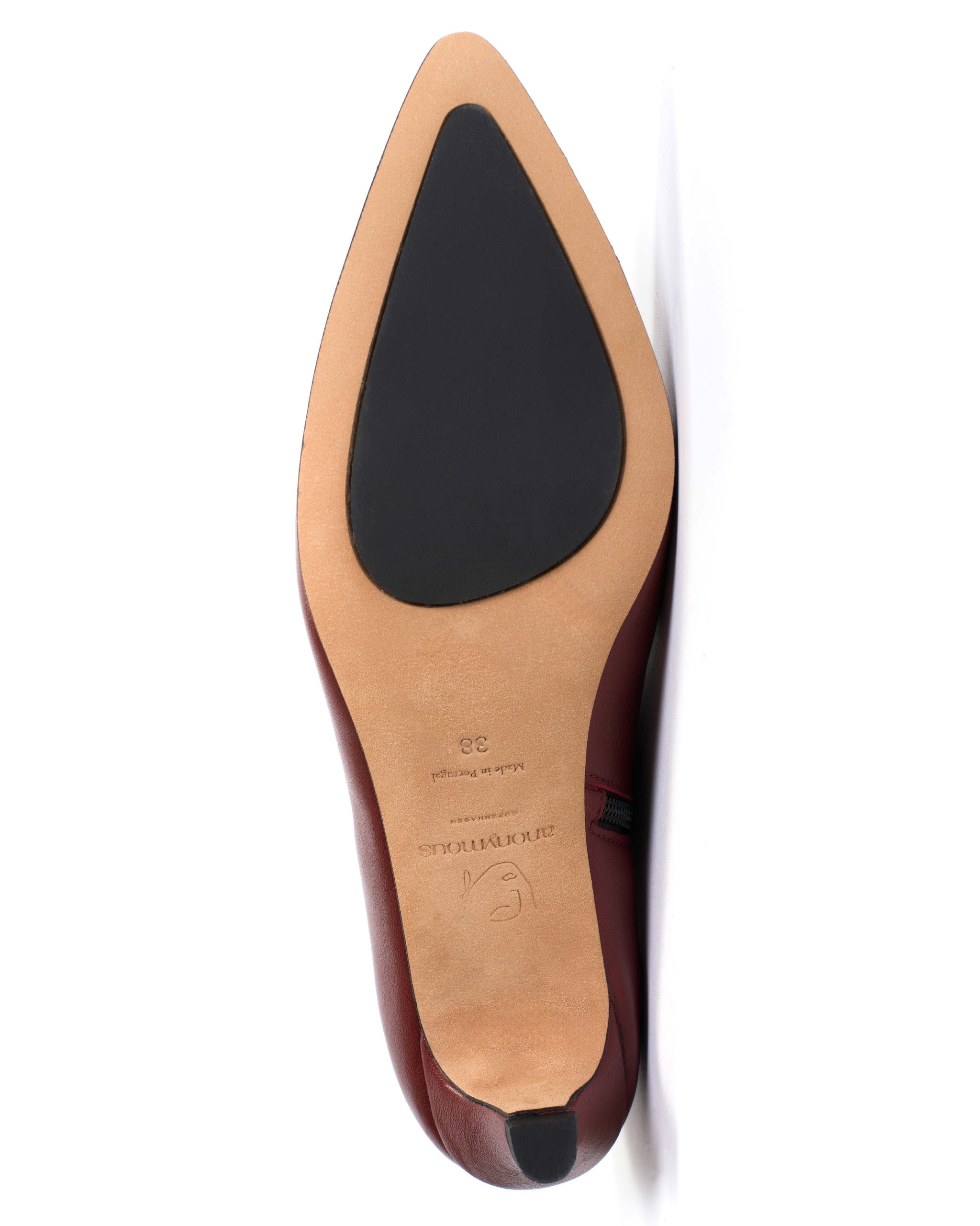 Avy 40 stiletto Silky calf Pomegranate - Anonymous Copenhagen