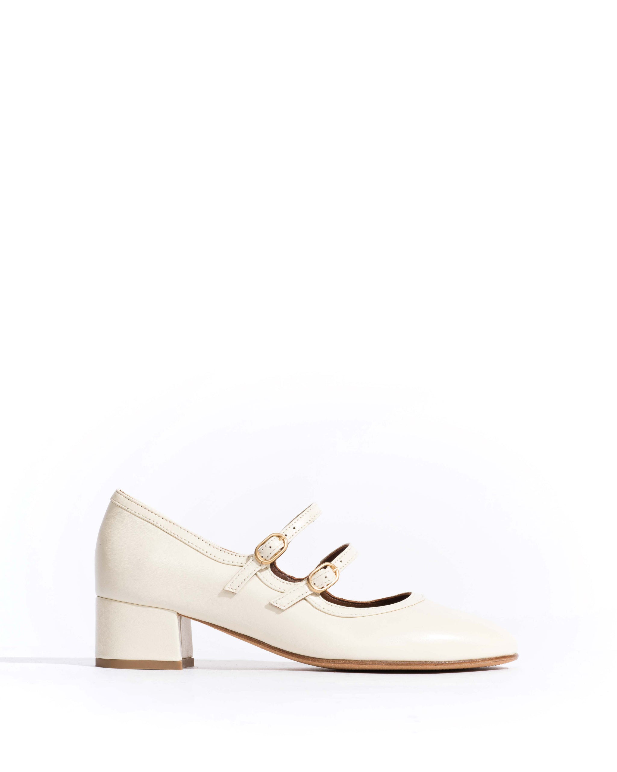 Balie 40 Shiny lamb White sand -