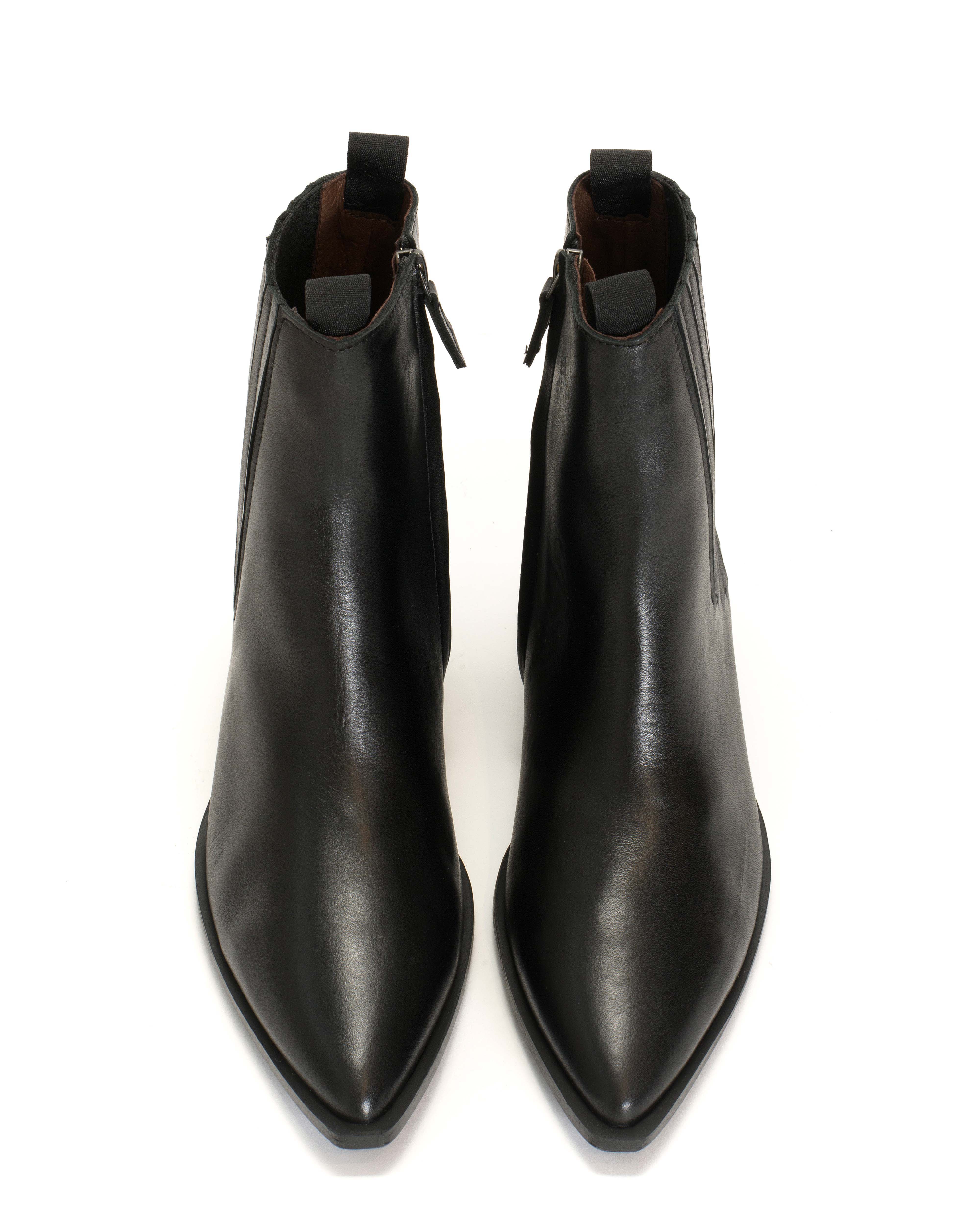 Hachi Soft calf Black