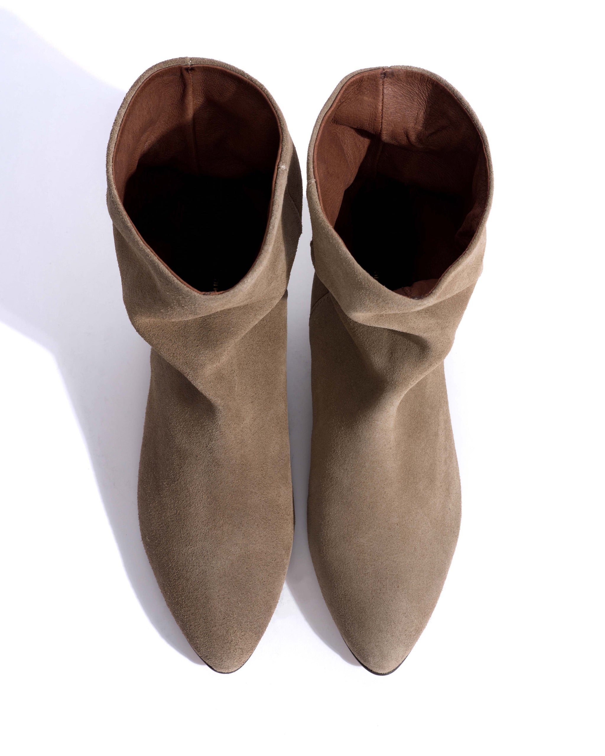 Vully 20 Calf suede Mushroom -