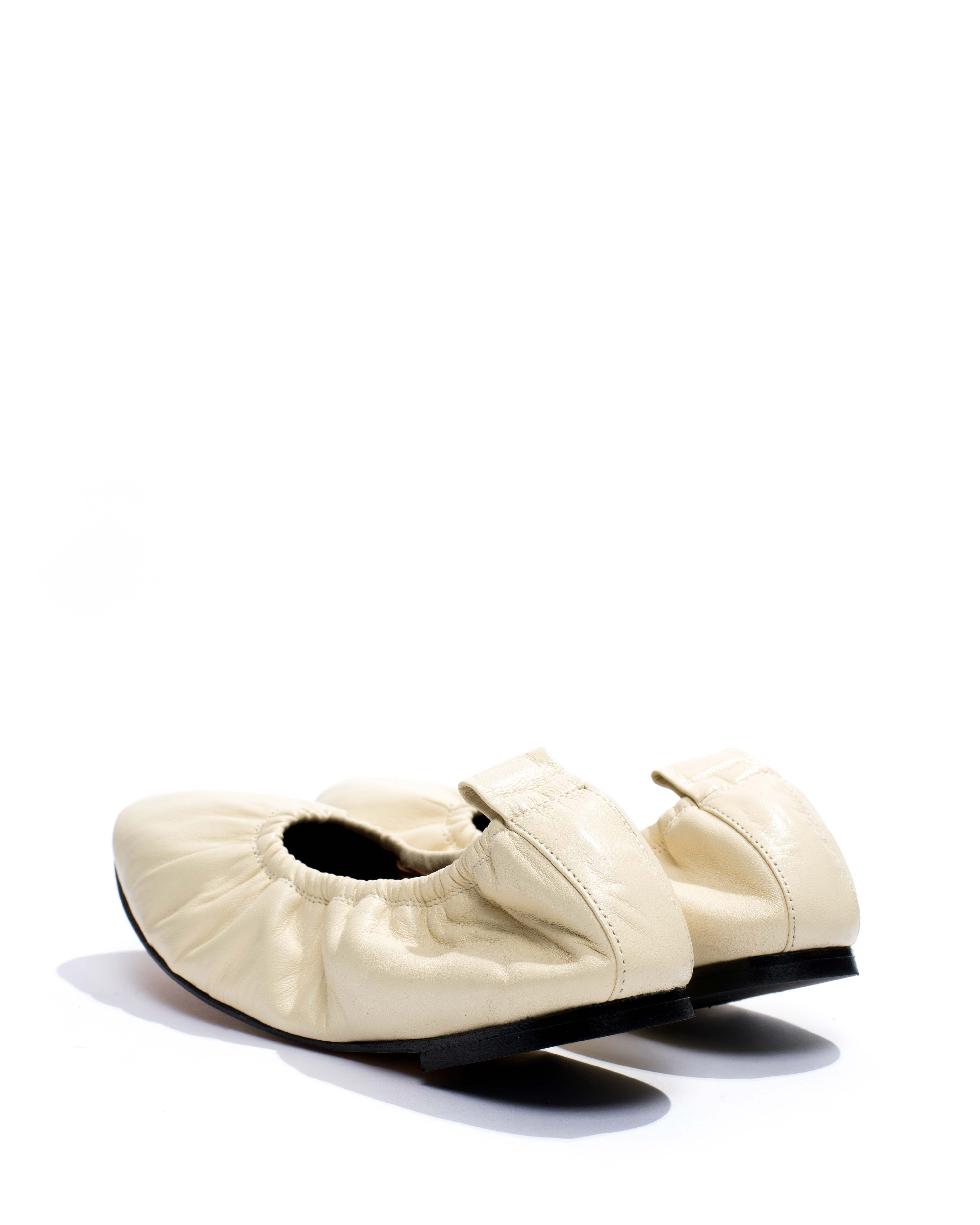 Mirelda Silky lamb White sand