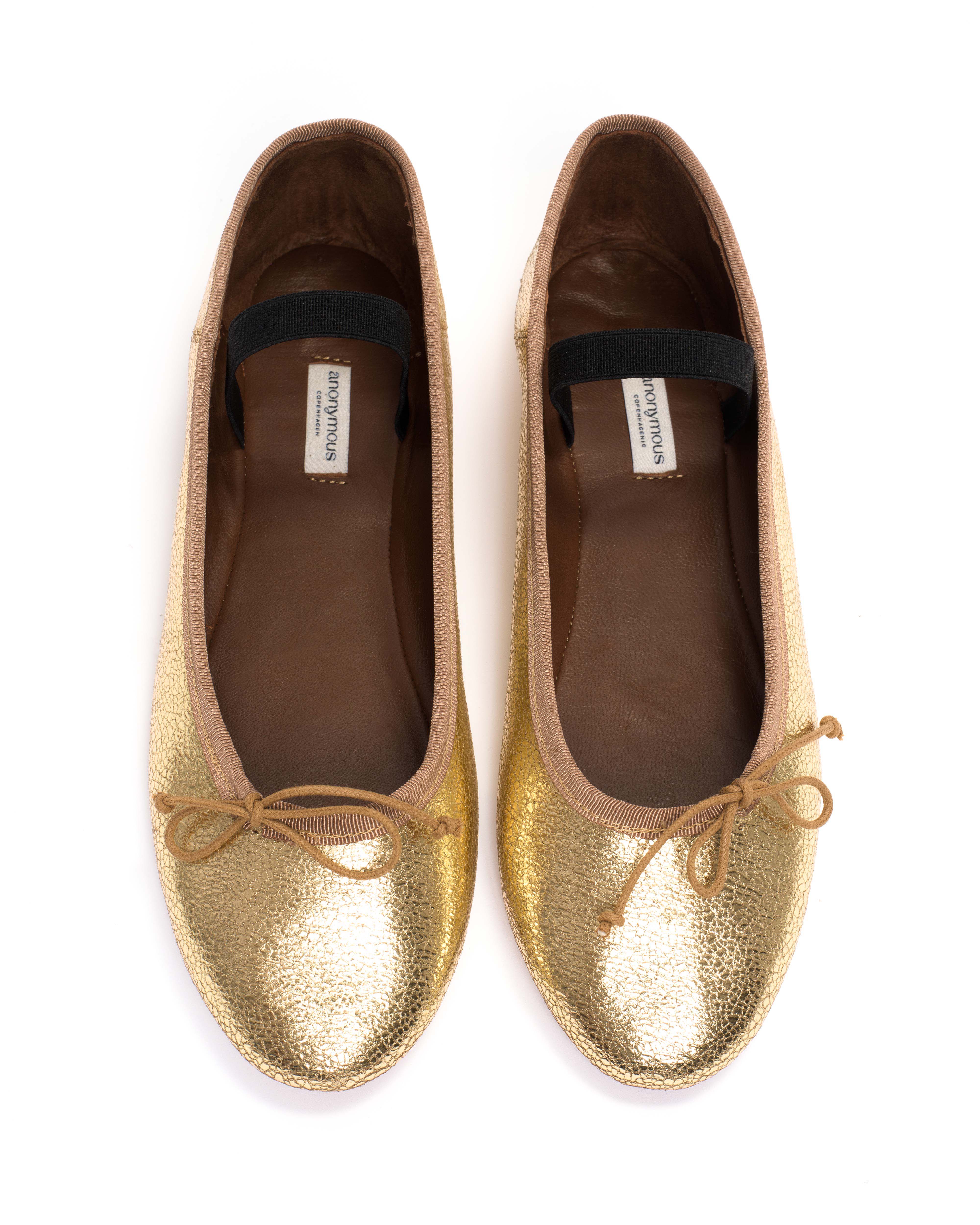 Rhina Crackled metallic goat Gold