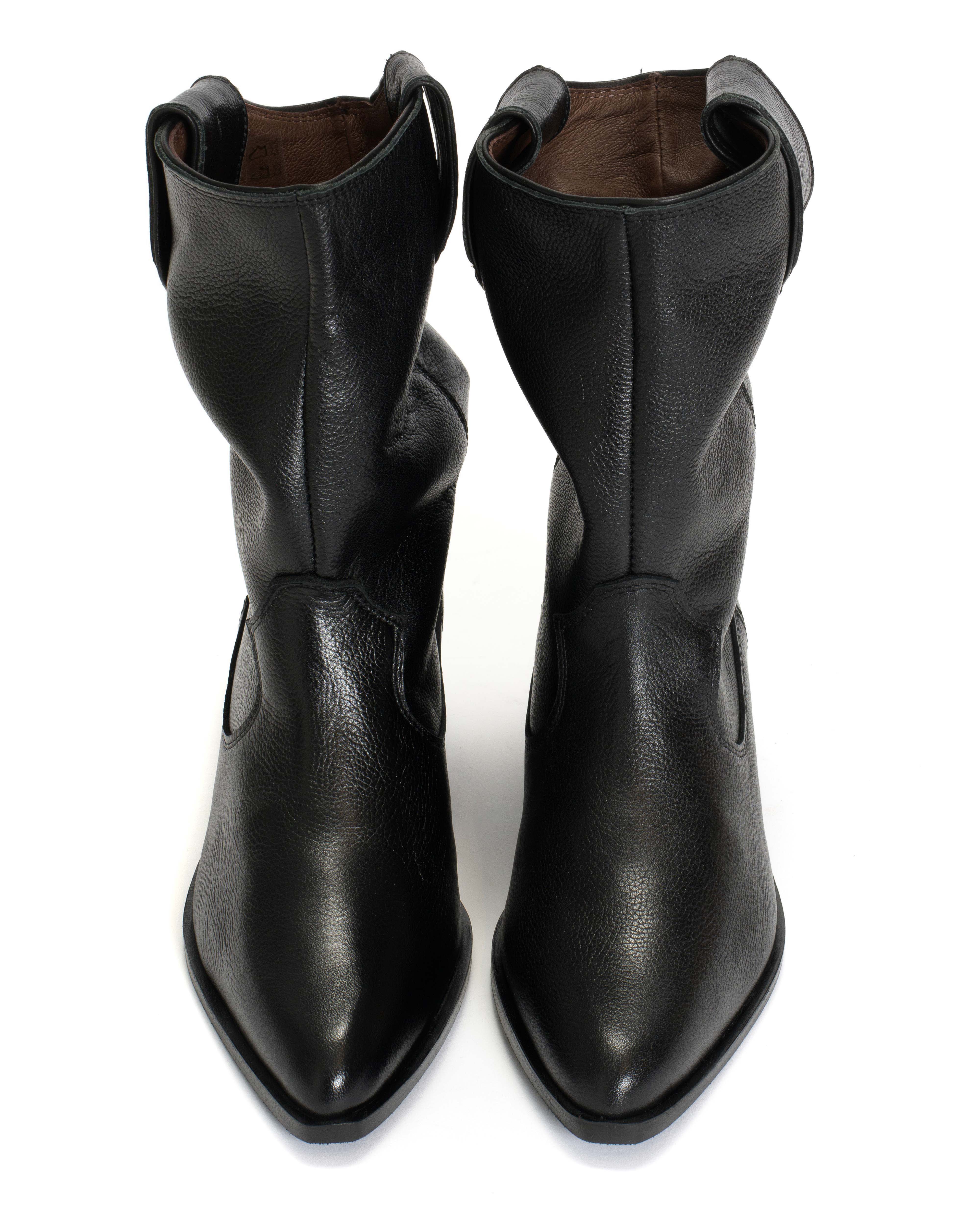 Saseline 35 Pebbled soft calf Black