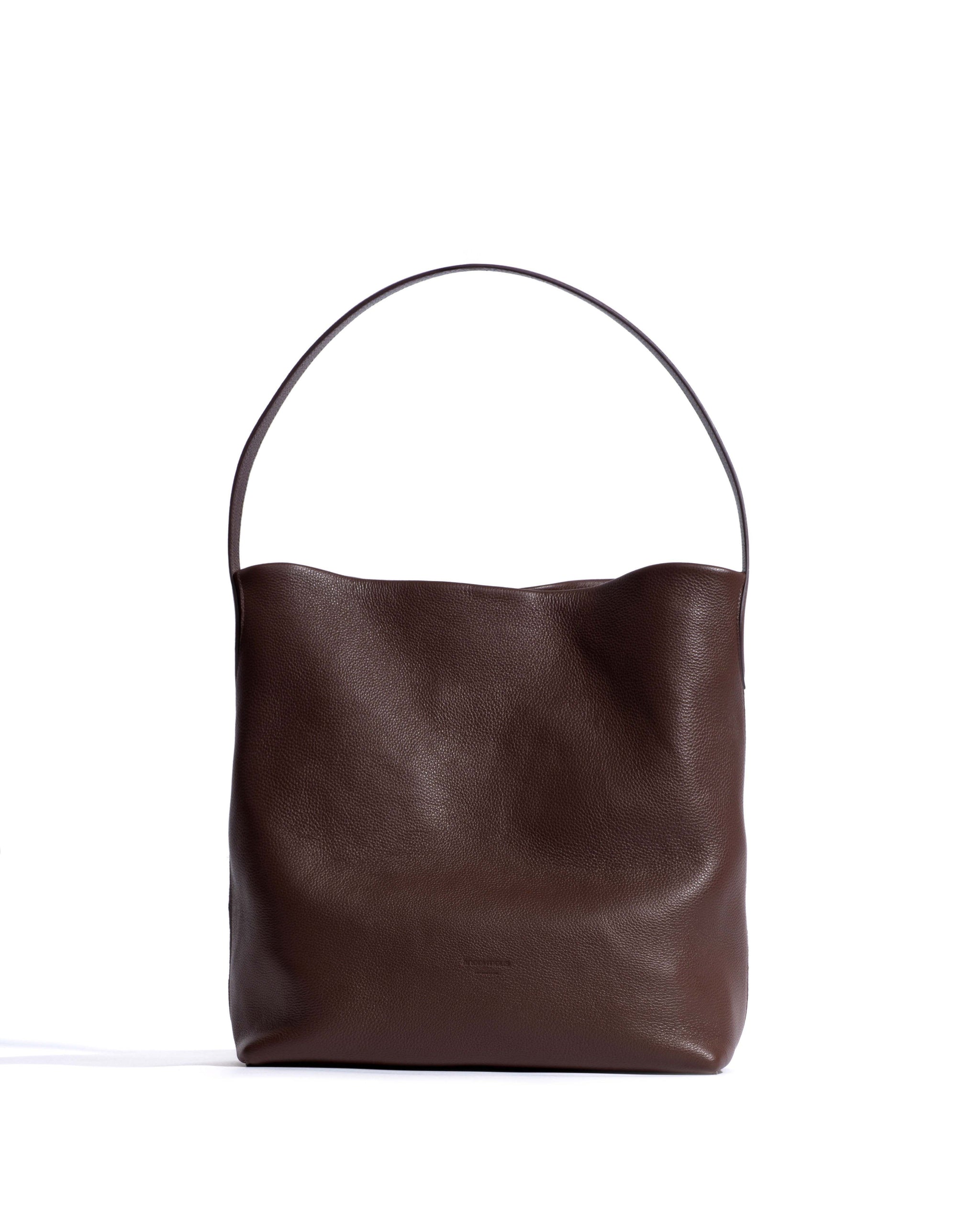 Versa everyday bag Pebbled soft calf Chocolate - Anonymous Copenhagen Bags