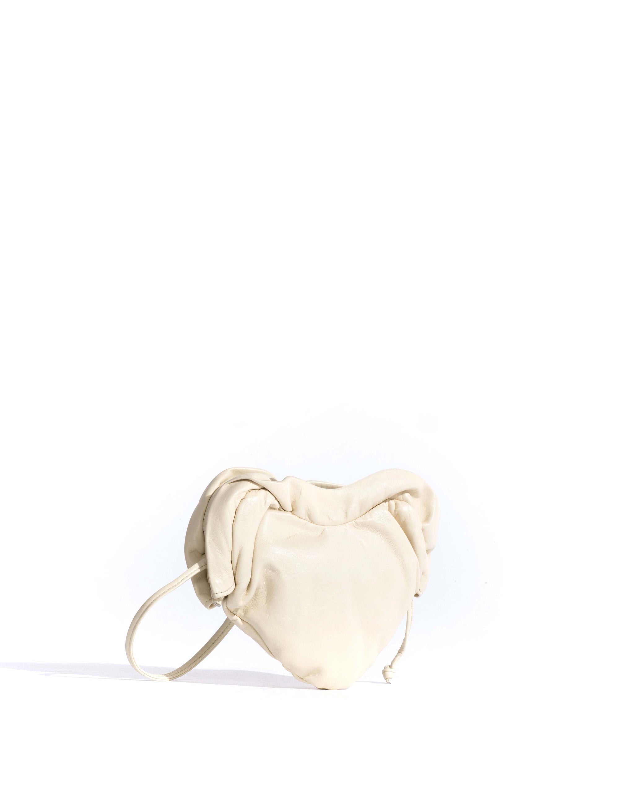 Zally petite heart bag Shiny lamb White sand - Anonymous Copenhagen Bags