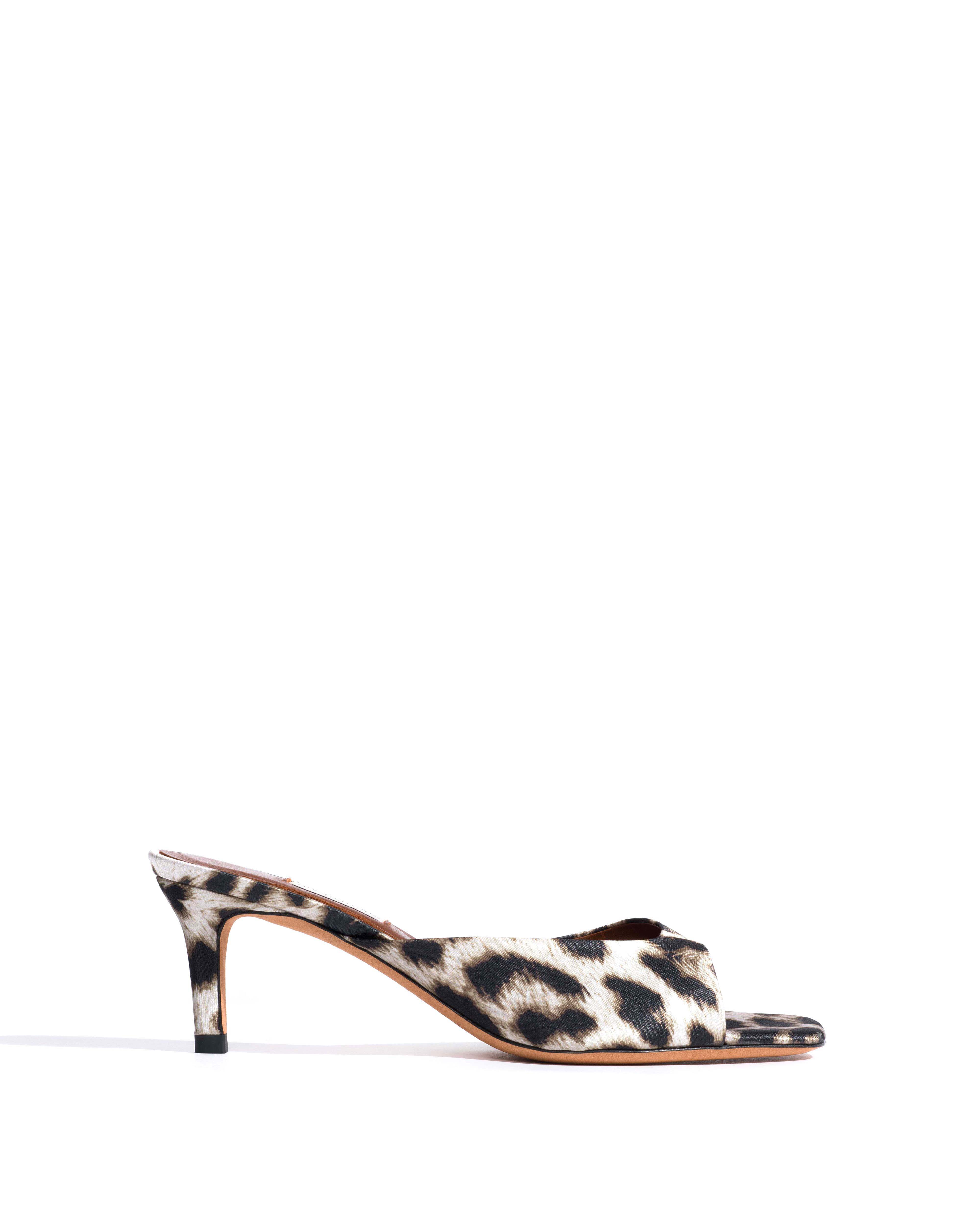 Mazy 55 Satin print Snow leopard