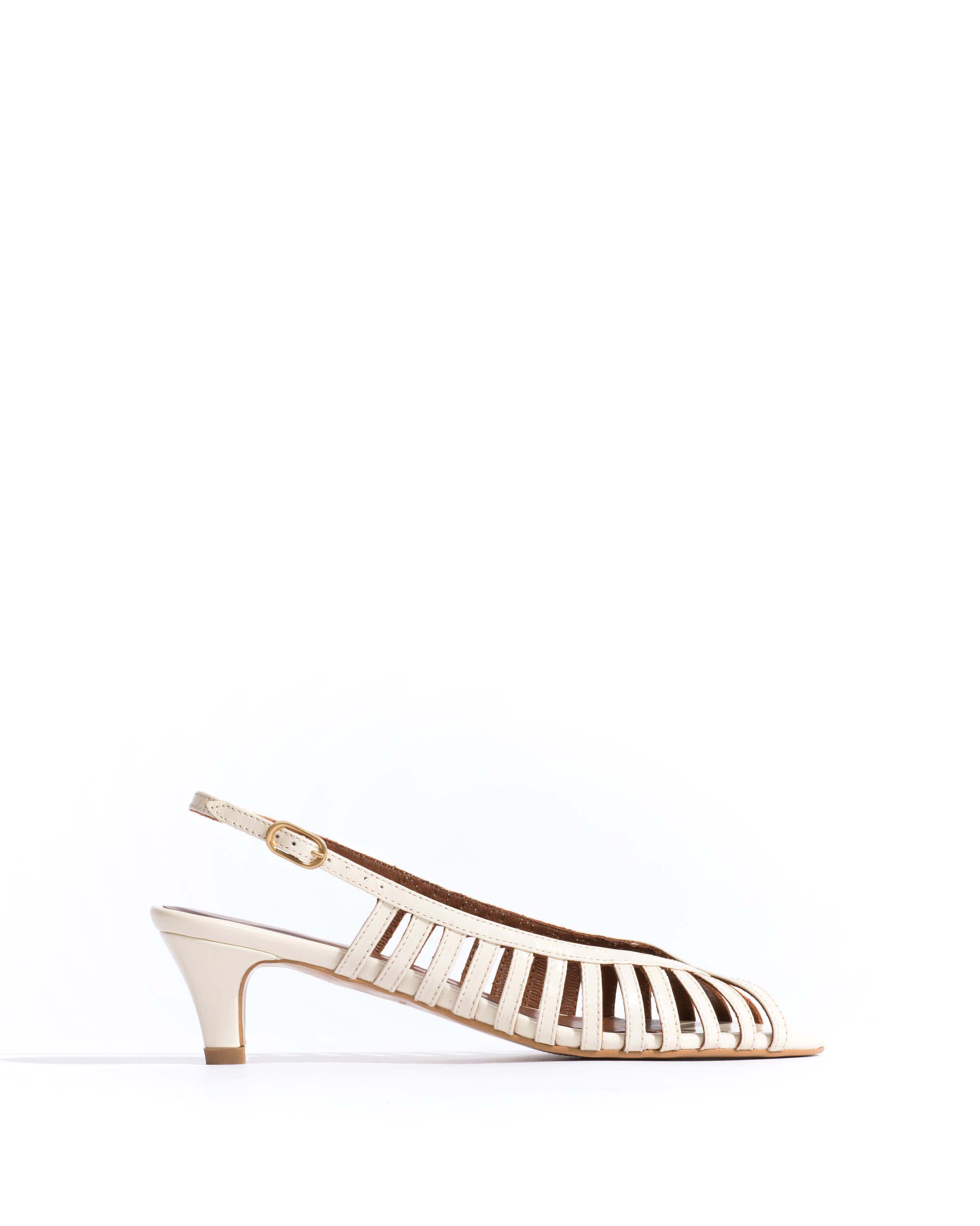 Carminho 40 stiletto Crinkled polished goat White sand