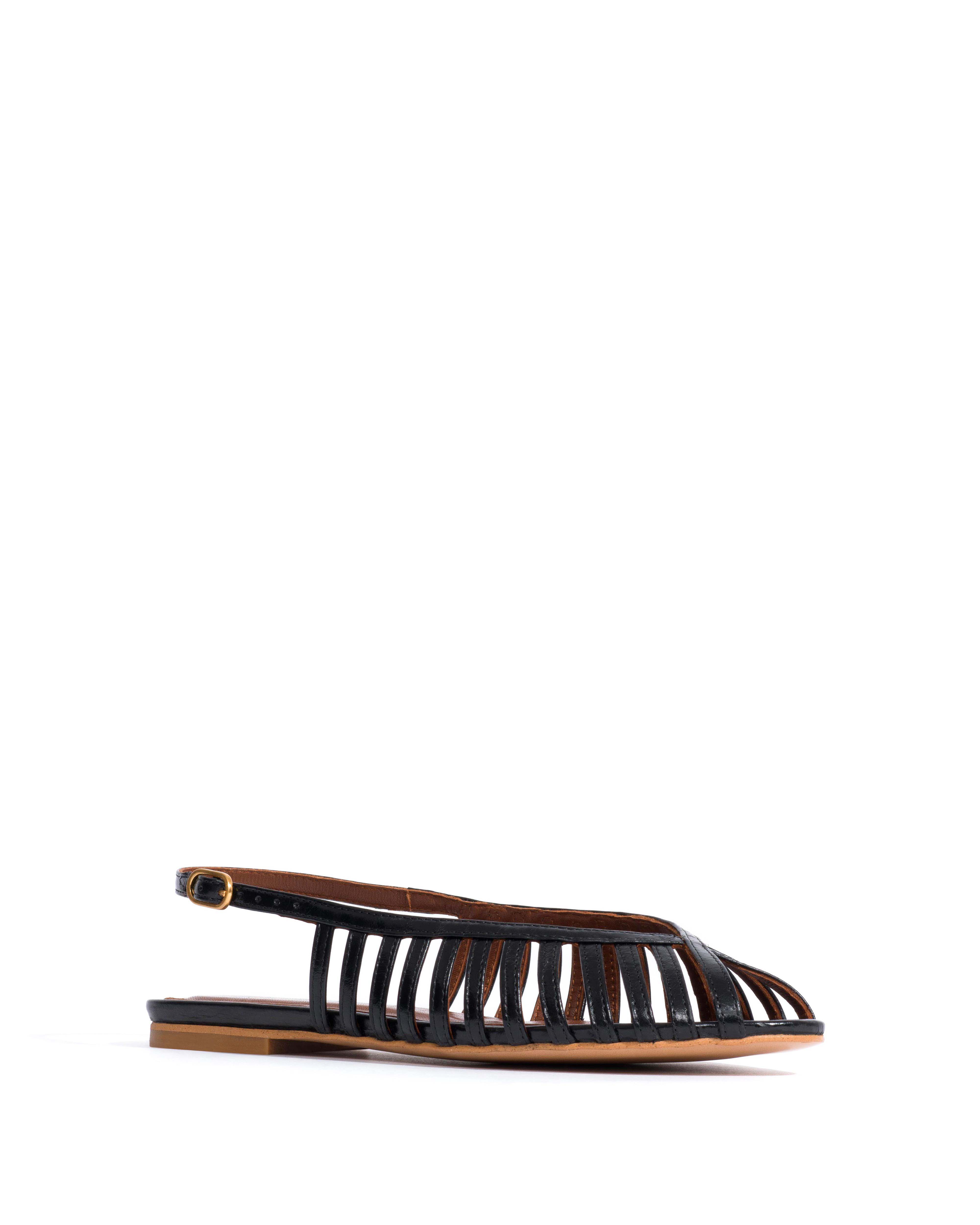 Carminho 10 Crinkled polished goat Black