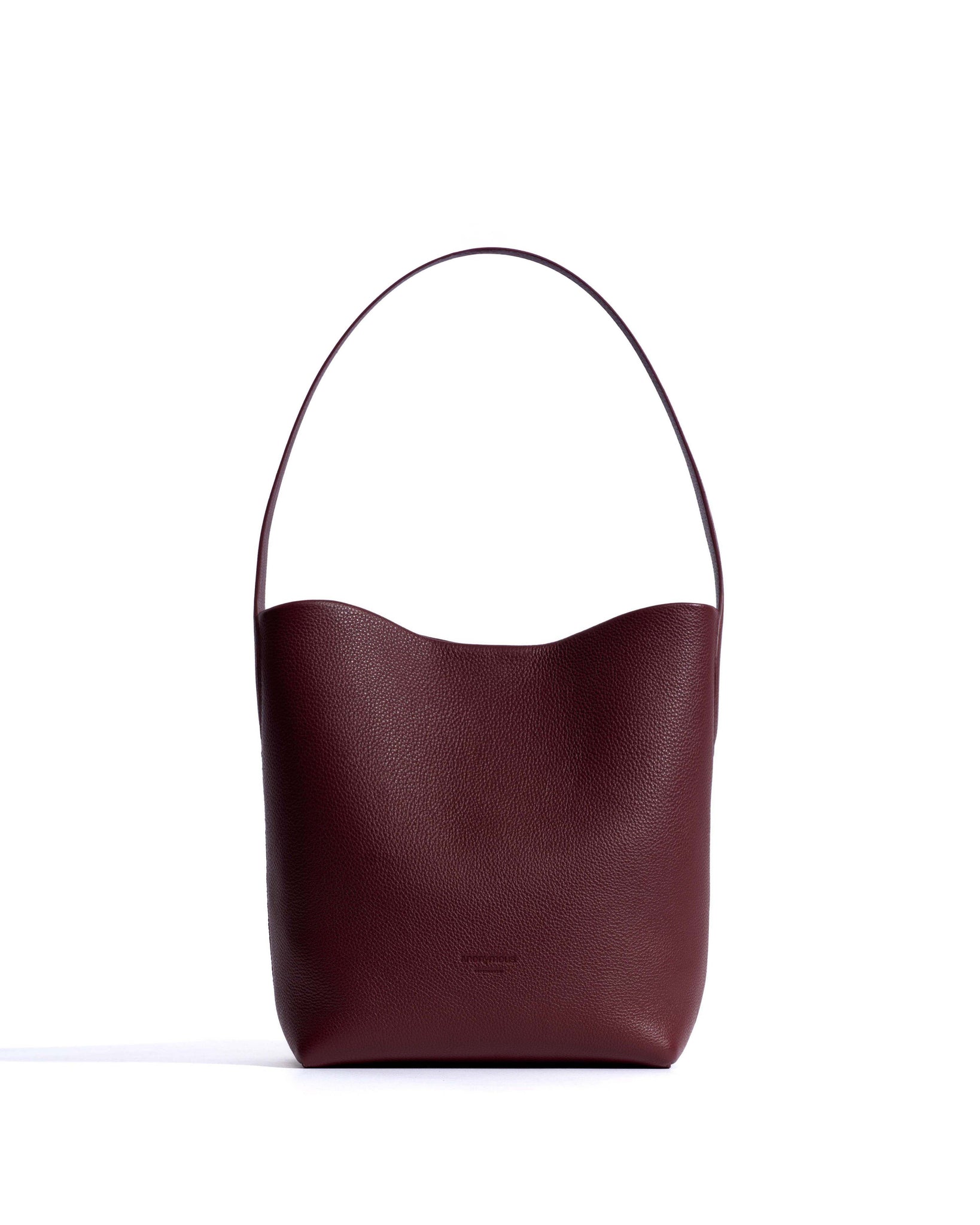 Versa petite bag Pebbled soft calf Pomegranate