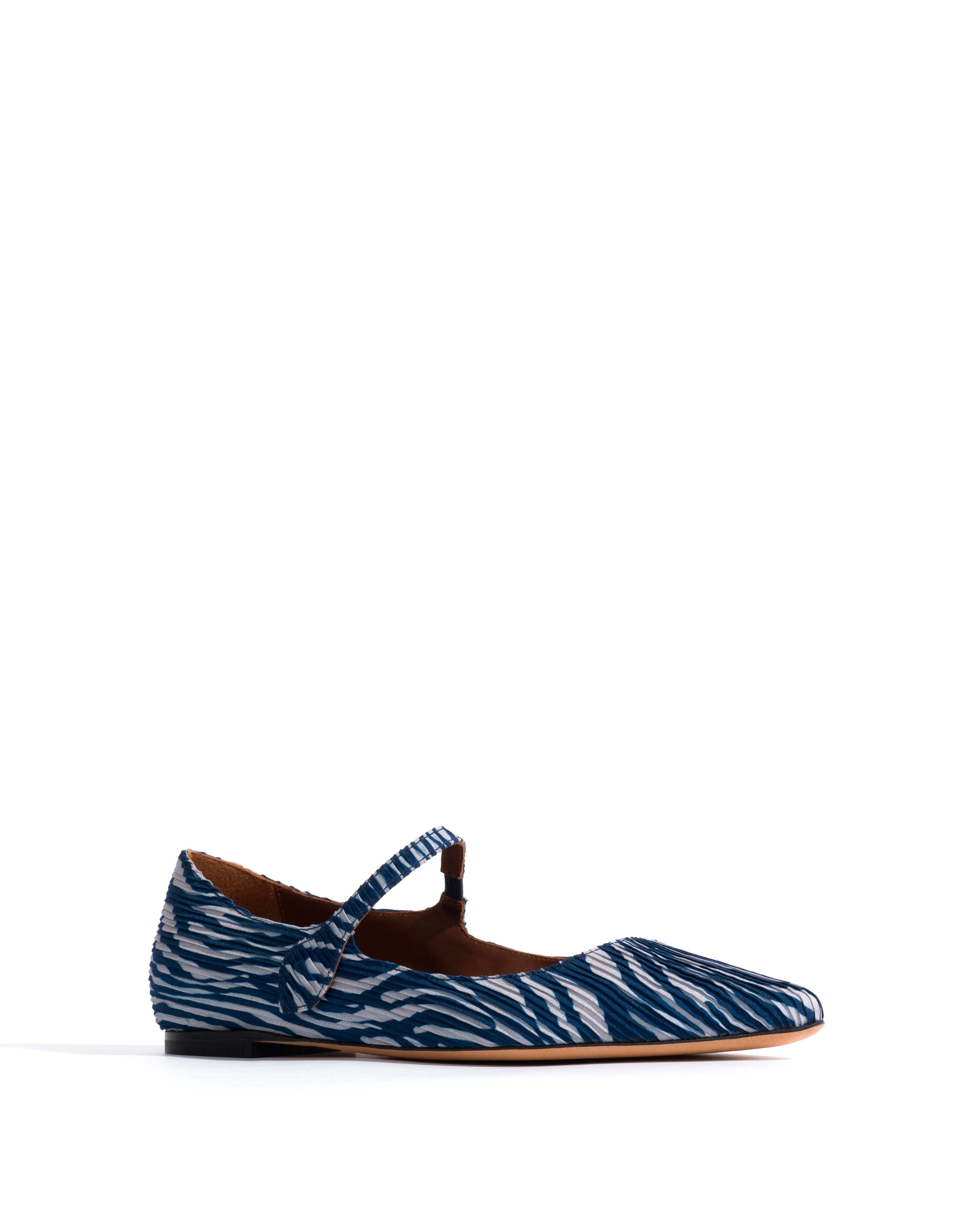 Fifi Pleated zebra Blue shades