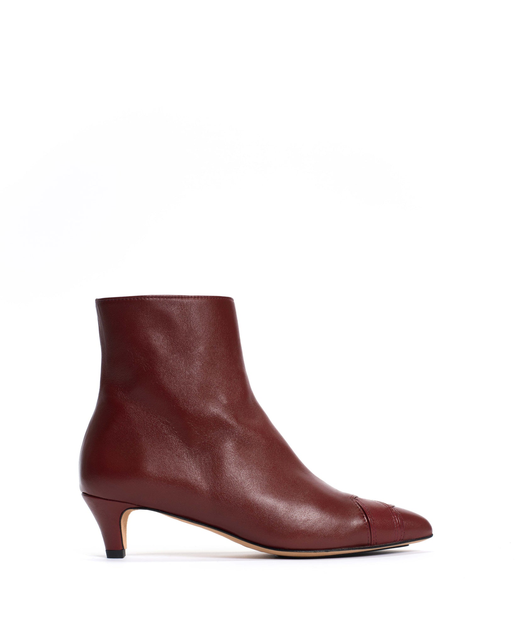 Avy 40 stiletto Silky calf Pomegranate - Anonymous Copenhagen