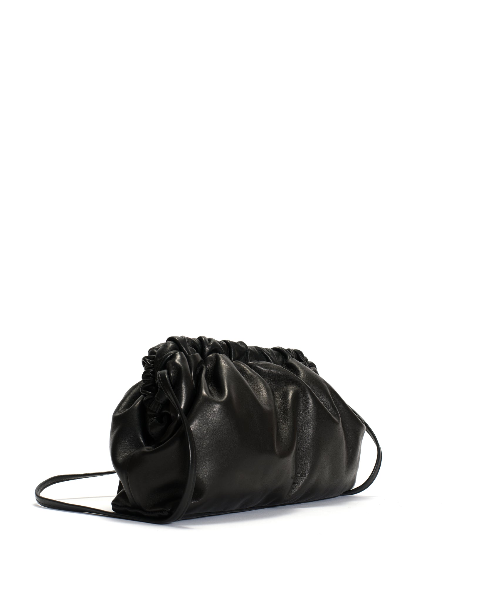 Hally grand cloud bag Shiny lamb Black - Anonymous Copenhagen