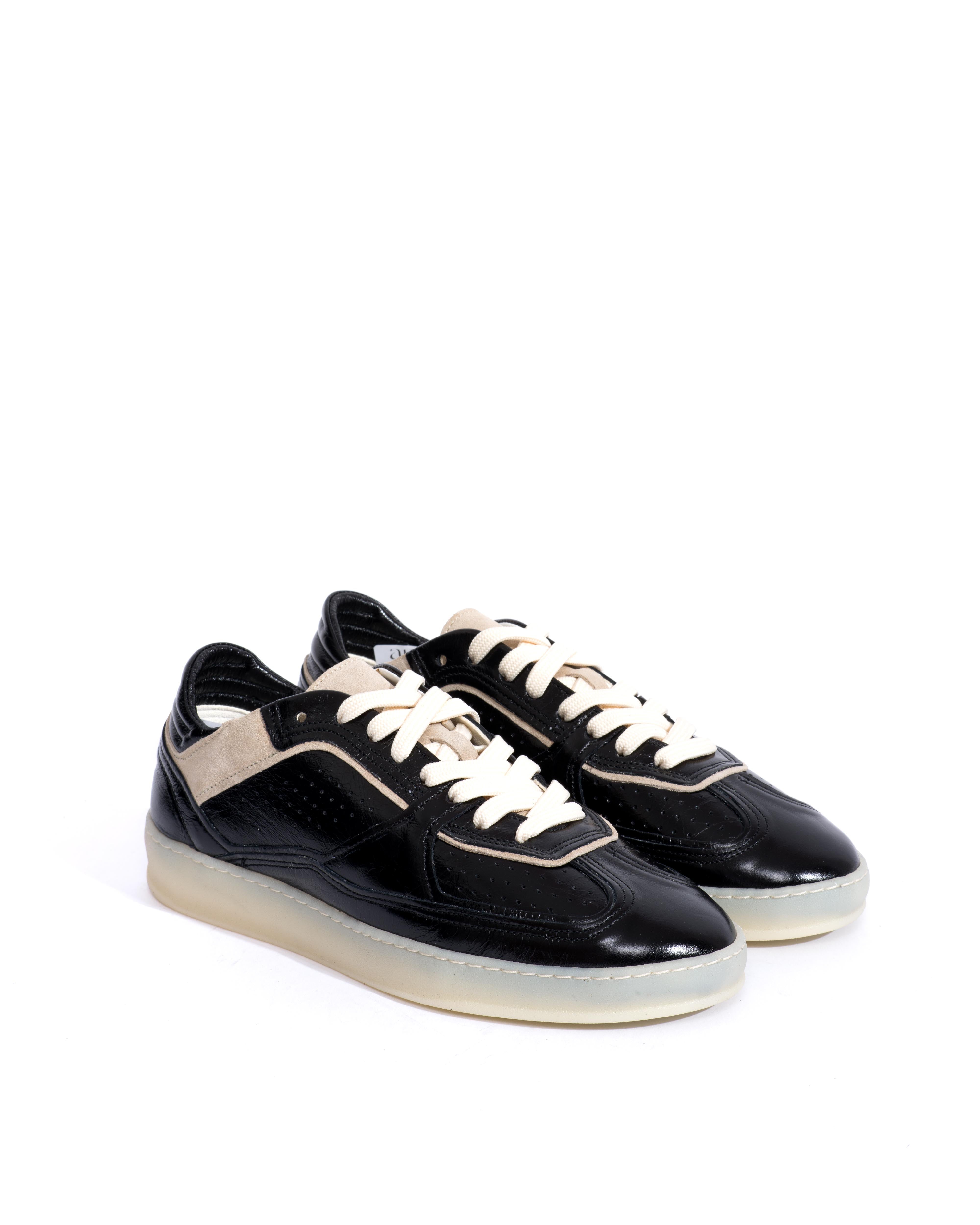 Sample-00370