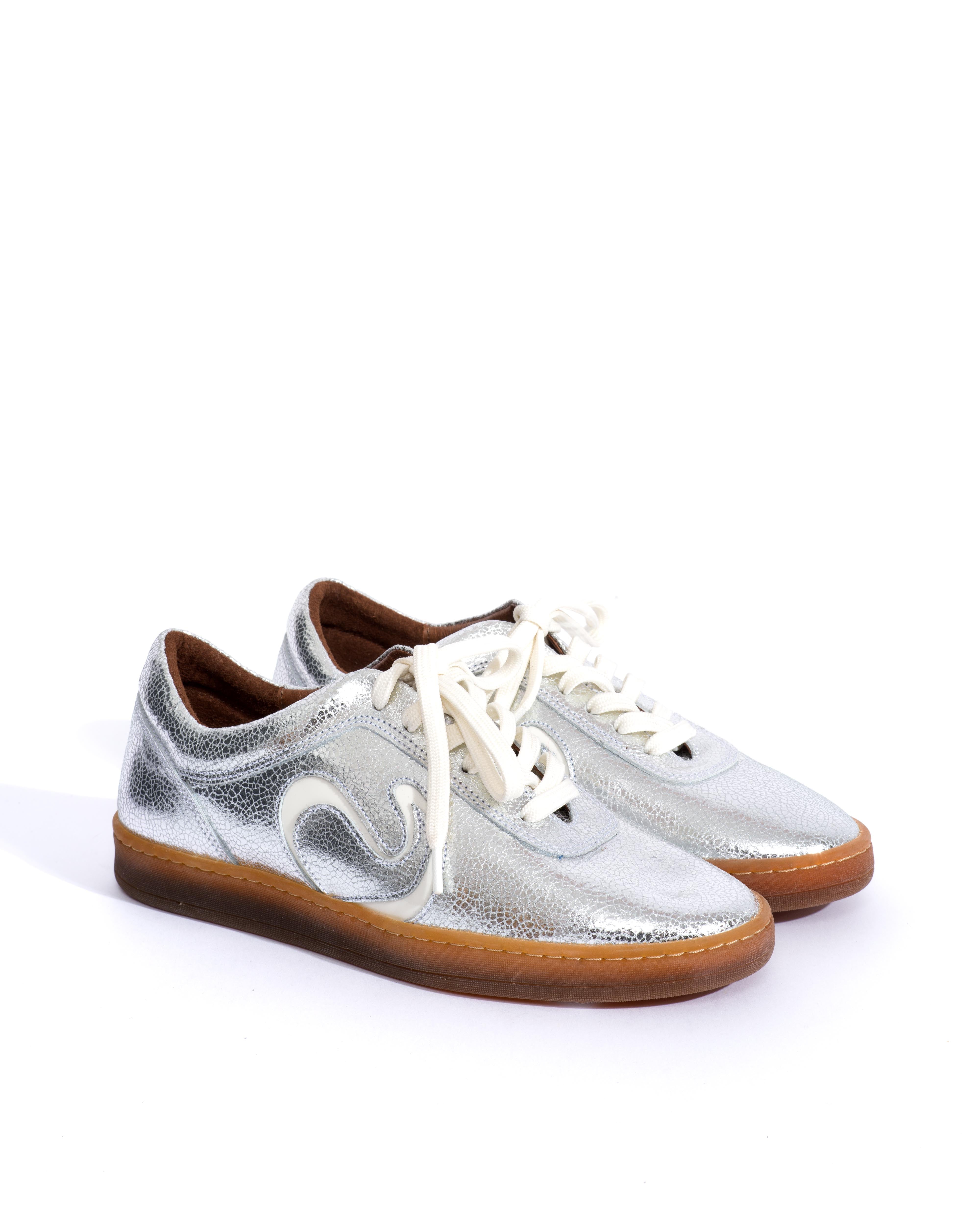 Sample-00555