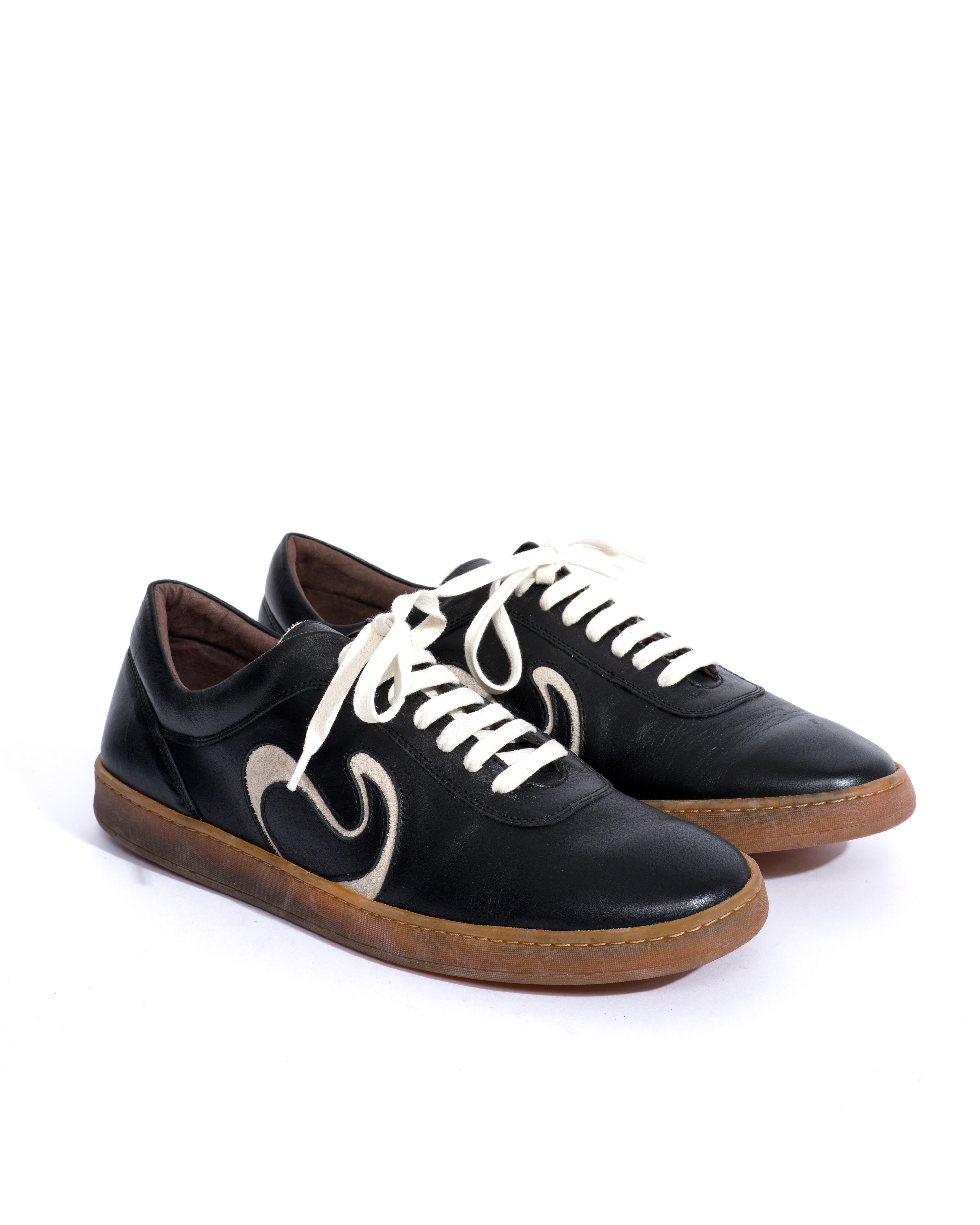 Sample-00979