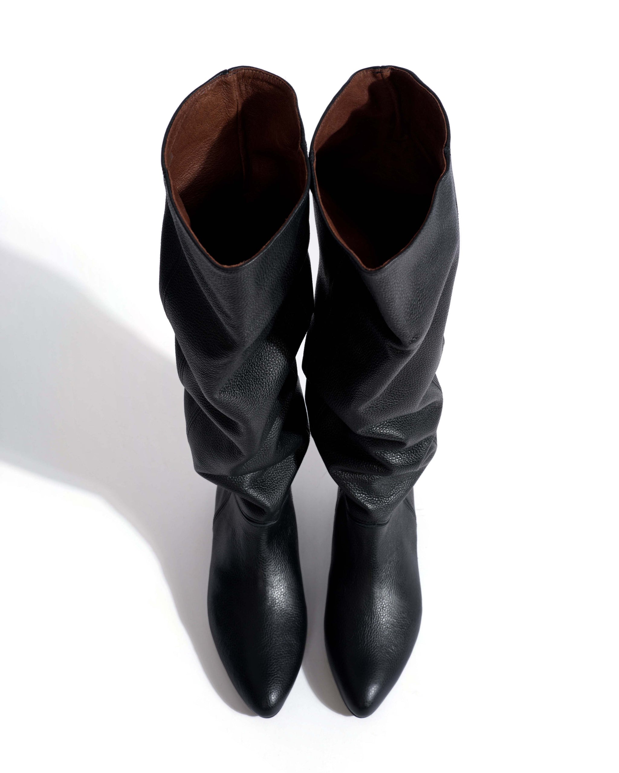 Jadah 20 Pebbled soft calf & suede leather Black