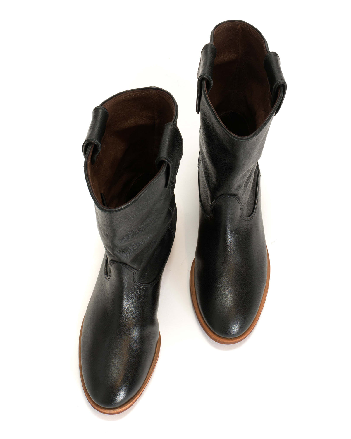 Claudia Pebbled soft calf Black