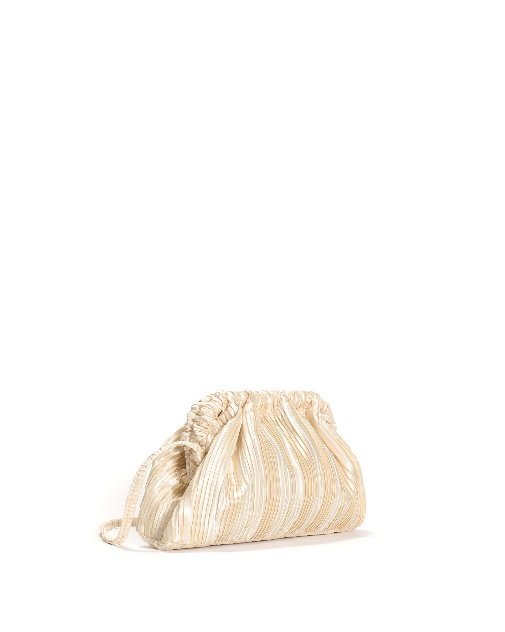 Hally petite cloud bag Pleated satin Creamy white - Anonymous Copenhagen