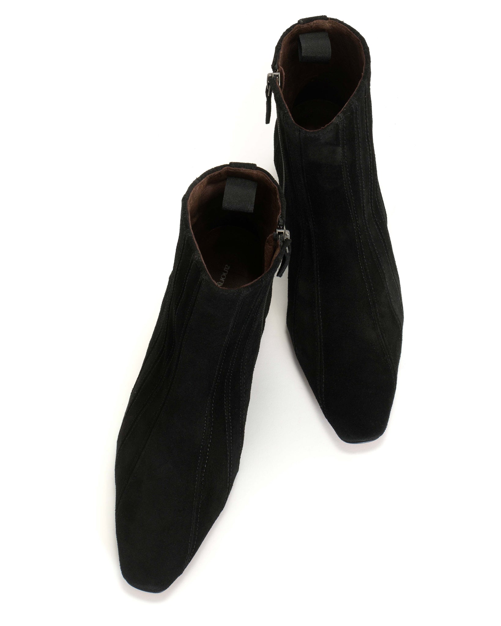 Jelai Calf suede Black - Anonymous Copenhagen