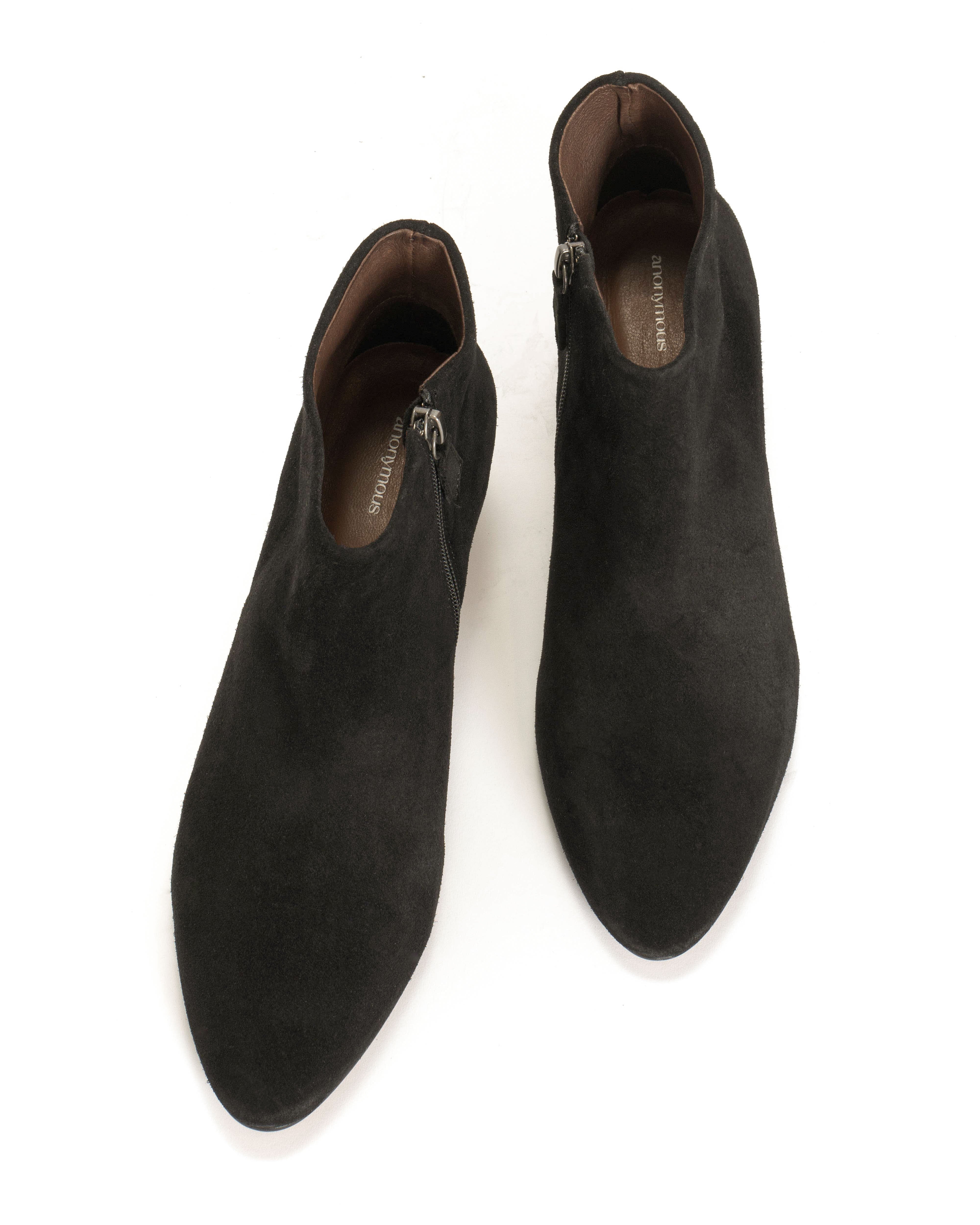 Kyra Calf suede Black