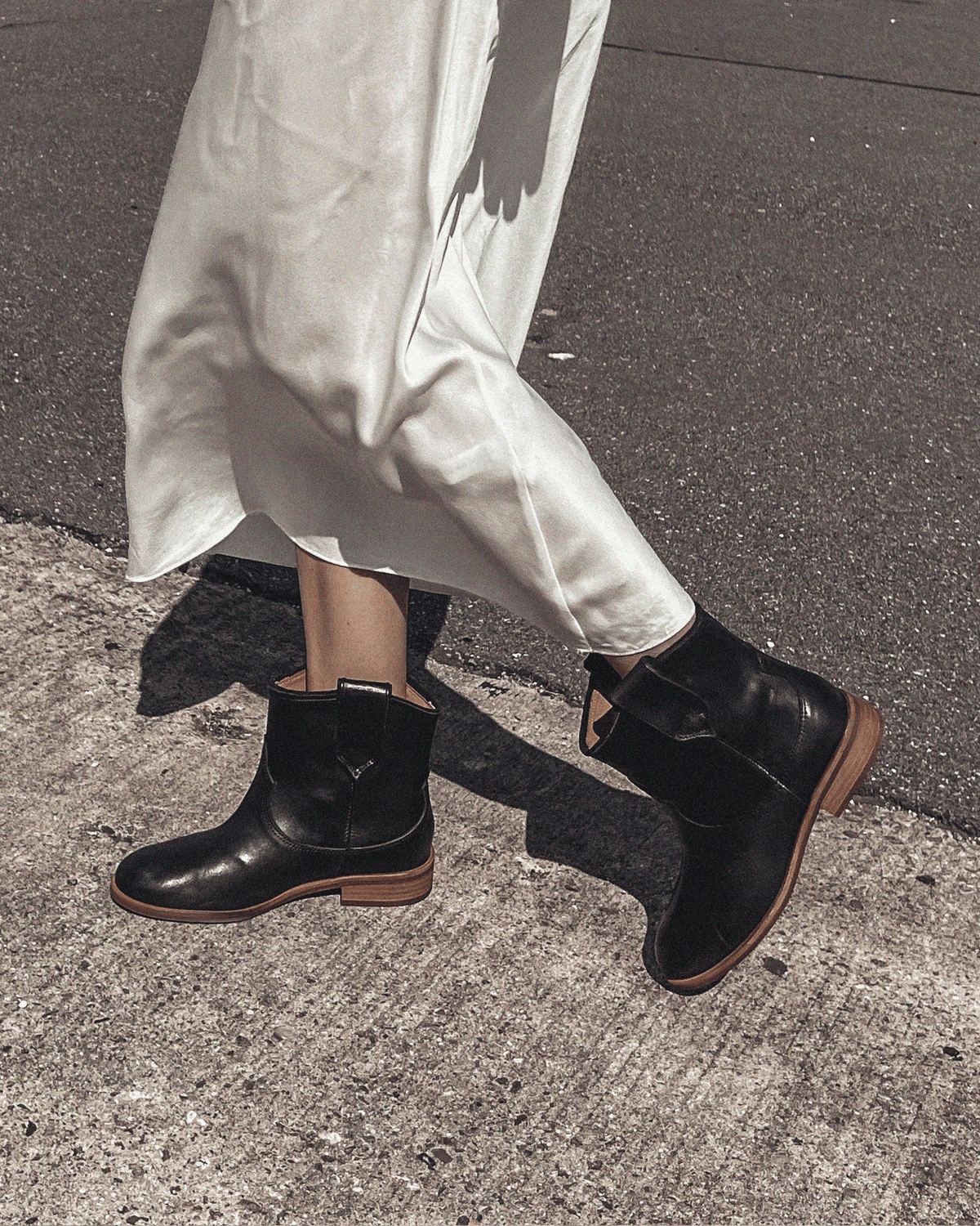 Monja Pebbled soft calf Black