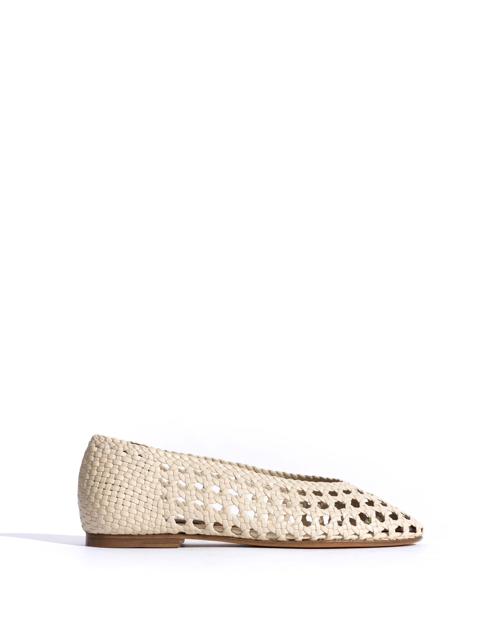 Sessi 10 Hand-braided leather White sand - Anonymous Copenhagen Flat-loafers & ballerinas & pumps