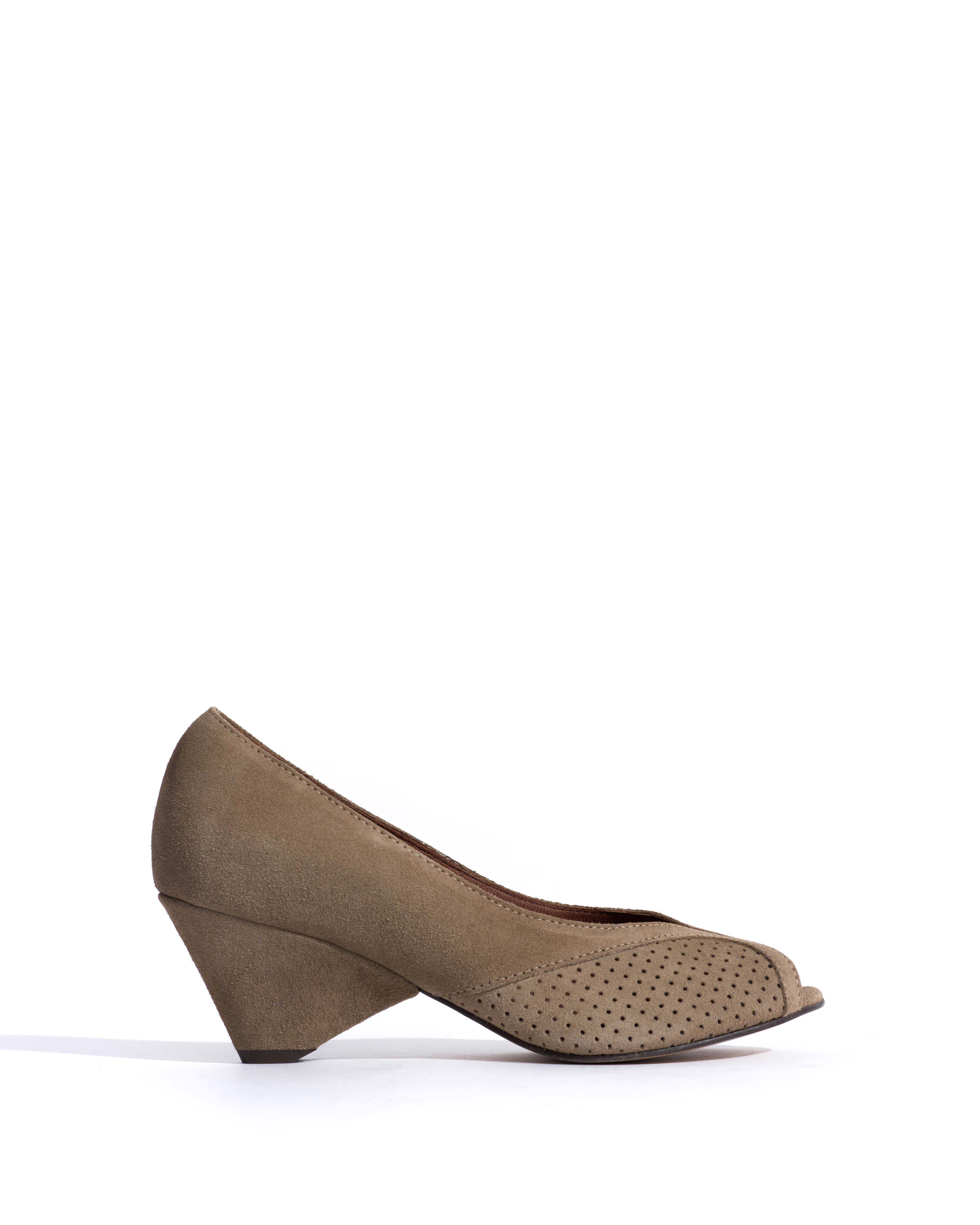 Tiffany triangle Calf suede Mushroom