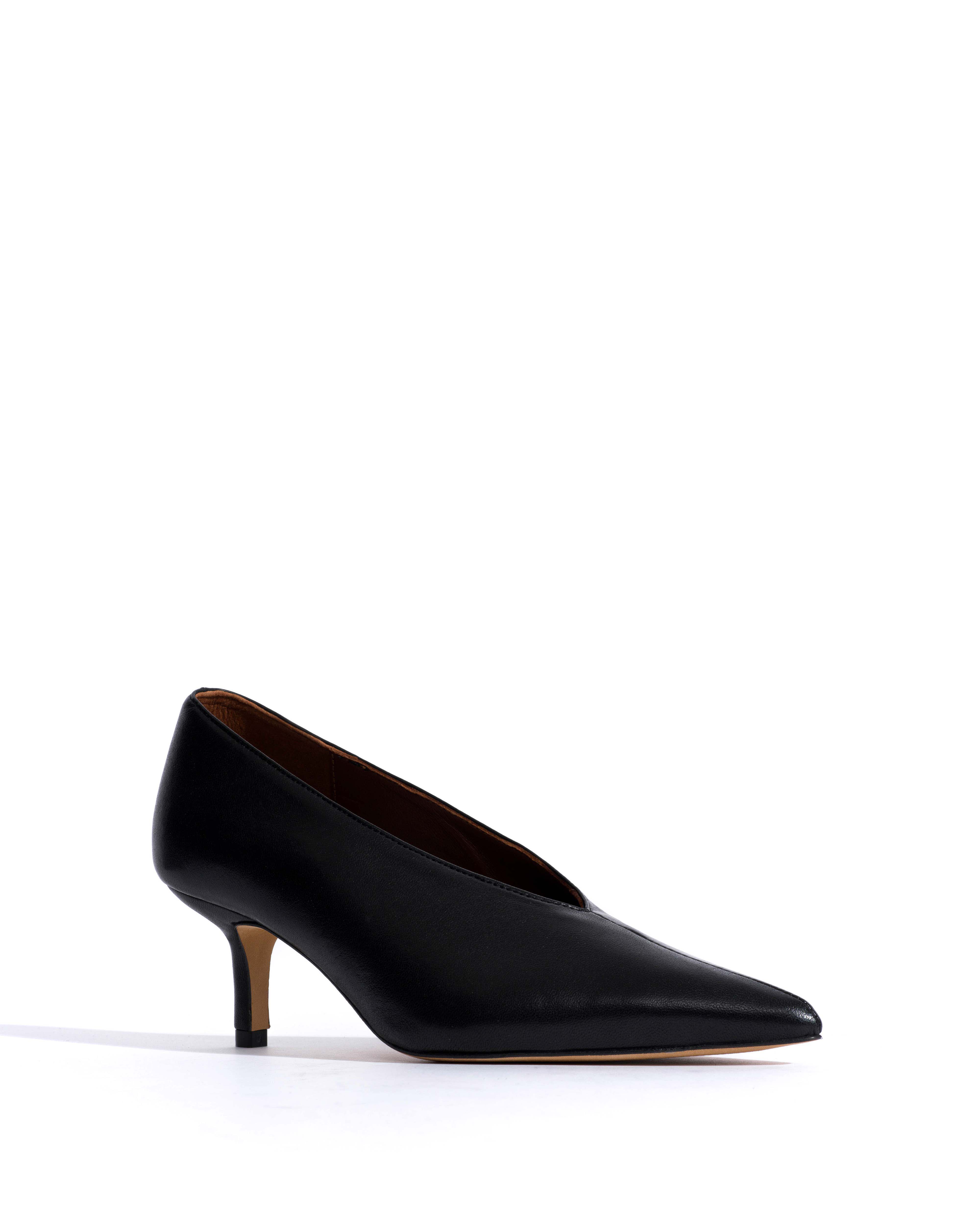Phia 55 pin Shiny lamb Black