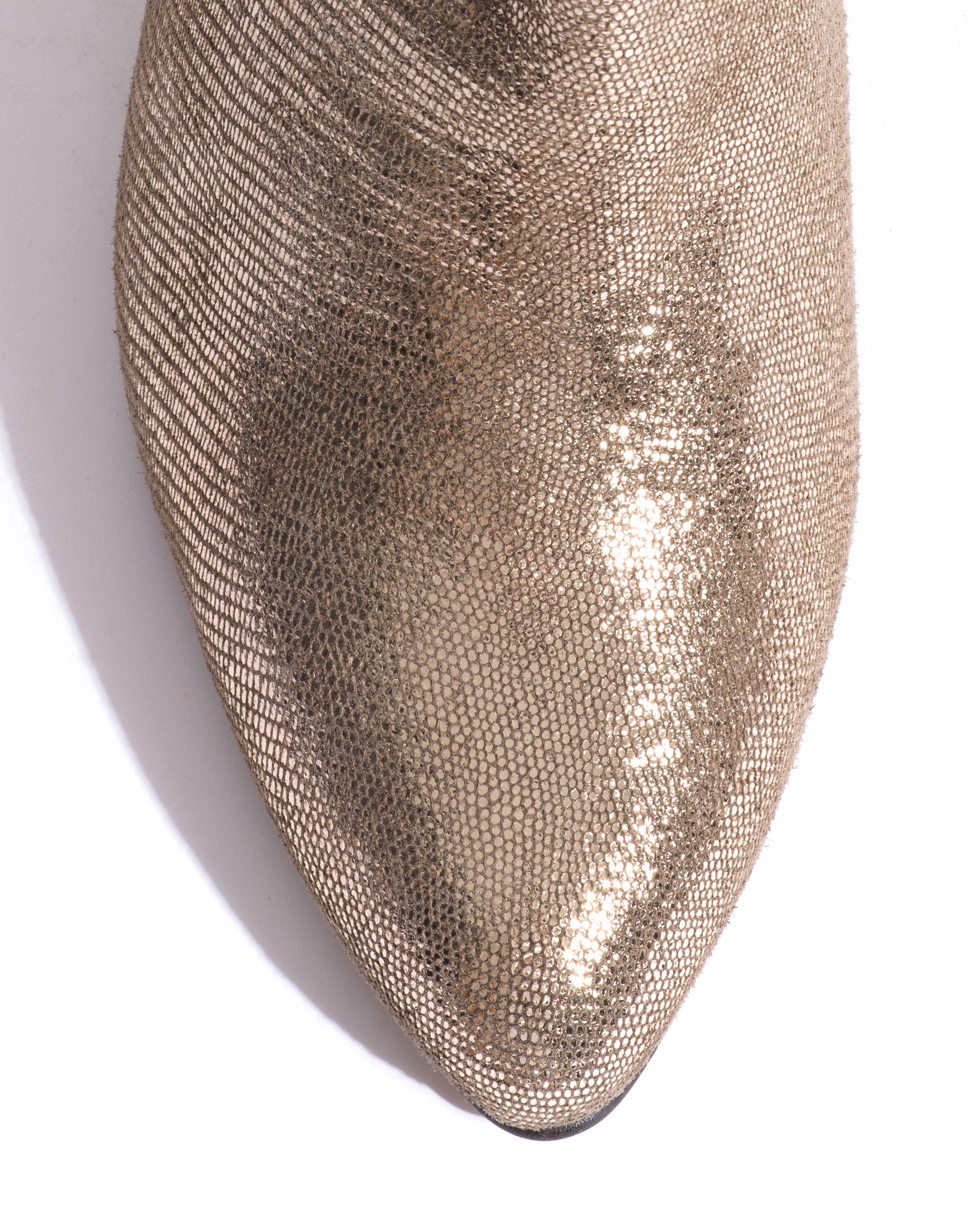 Jassi 50 stiletto Lizard metallic goat Vintage champagne