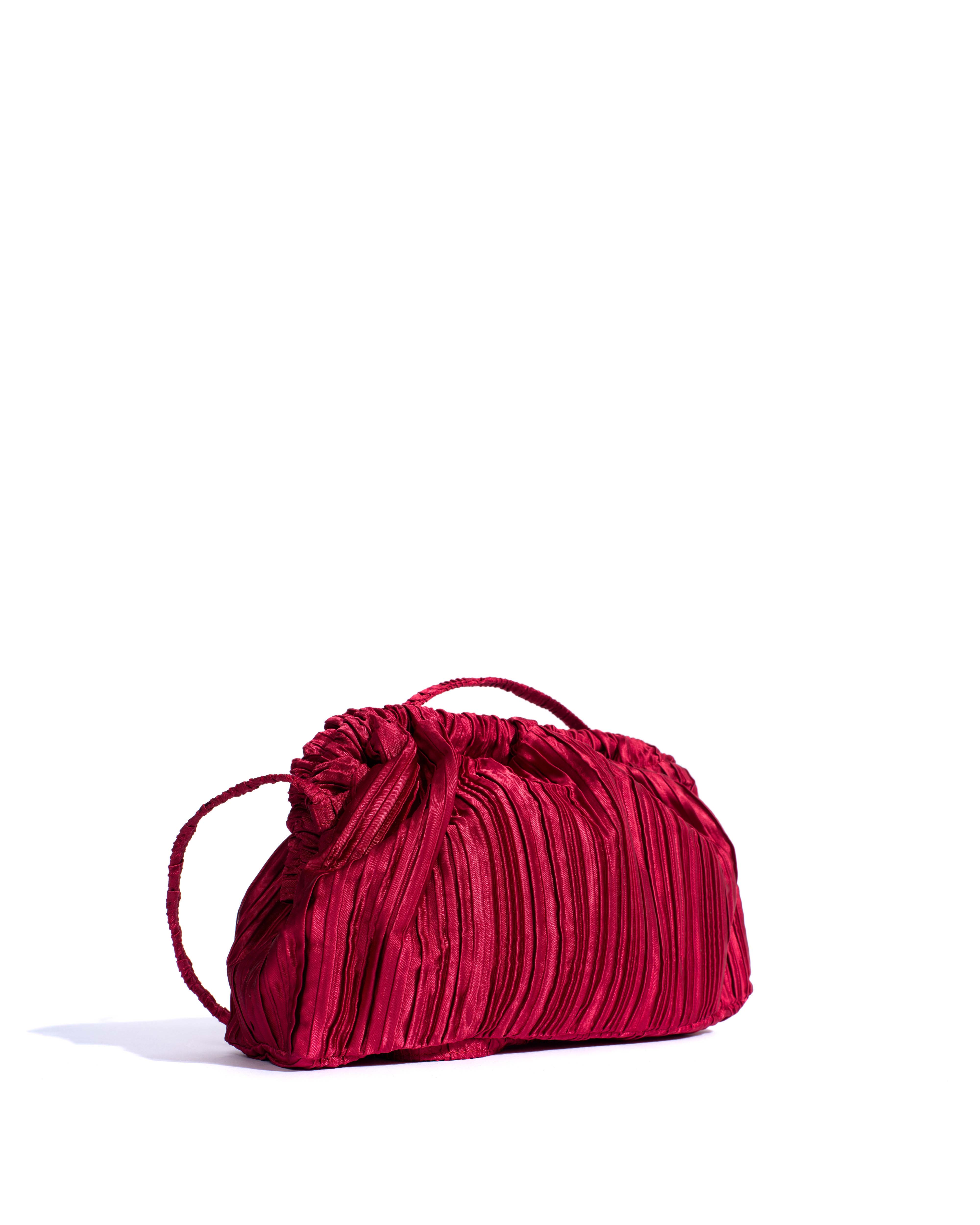 Hally grand cloud bag Pleated satin Pomegranate