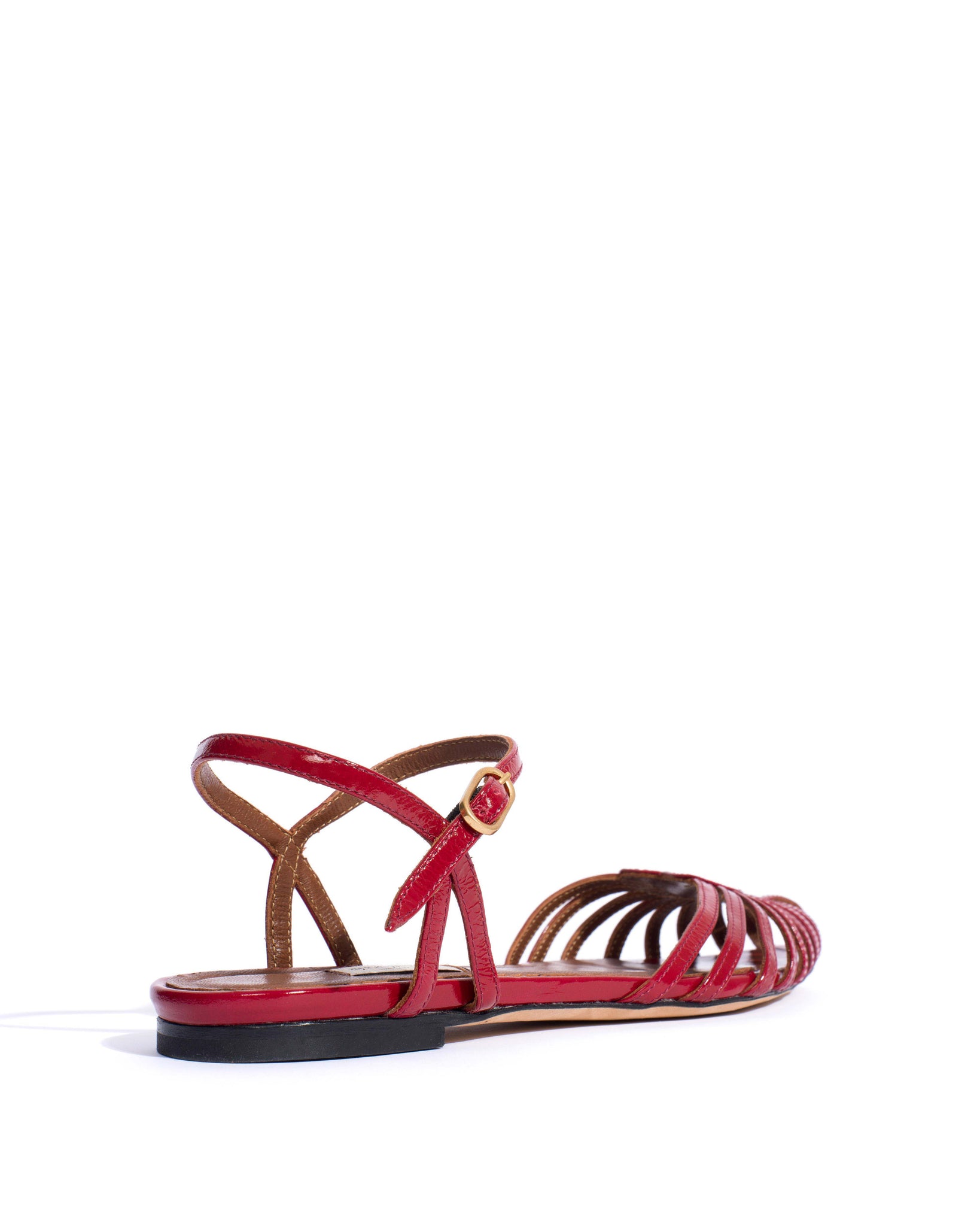 Keesha 10 Crinkled polished goat Ruby red - Anonymous Copenhagen Flat sandals