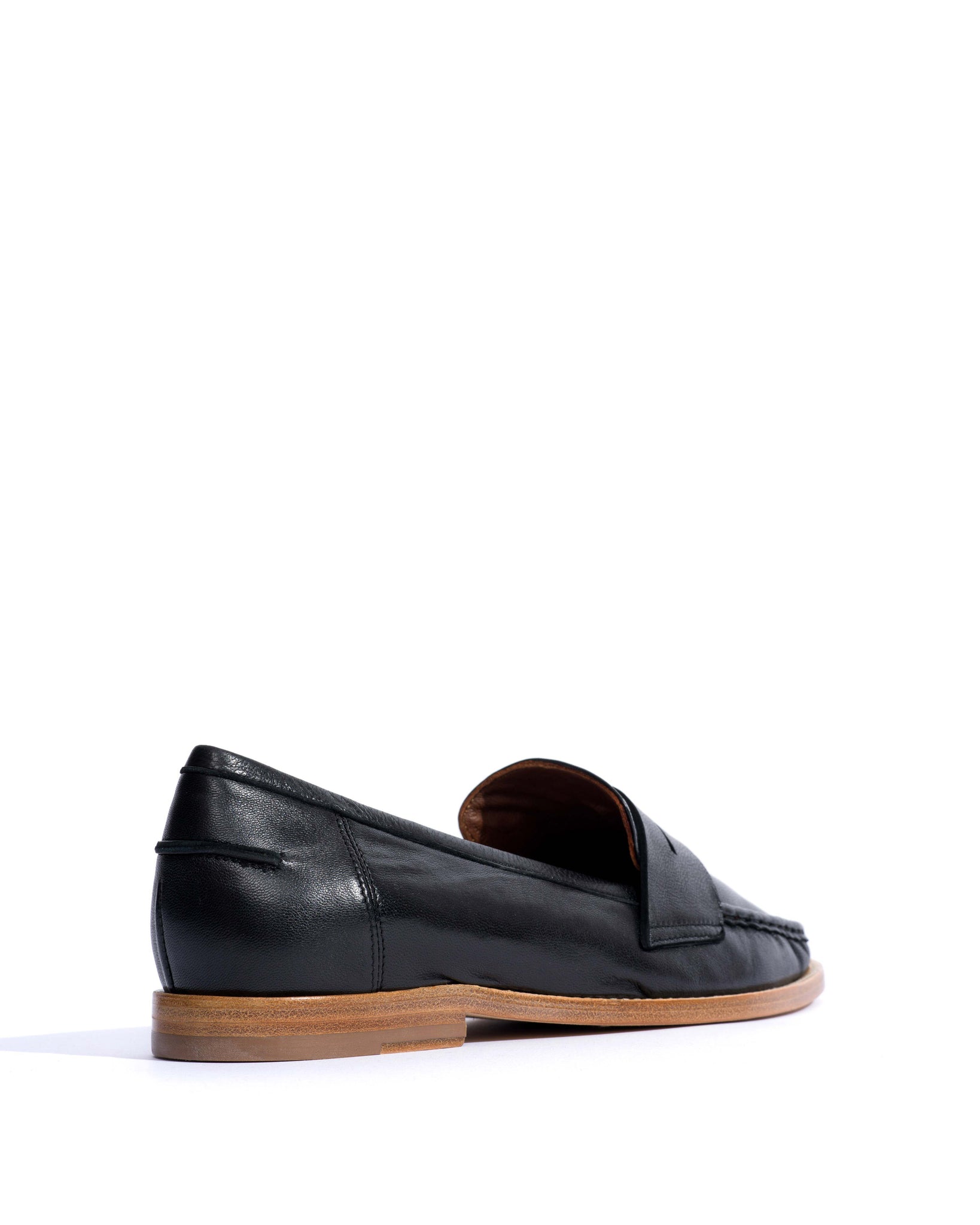 Jesha Shiny lamb Black