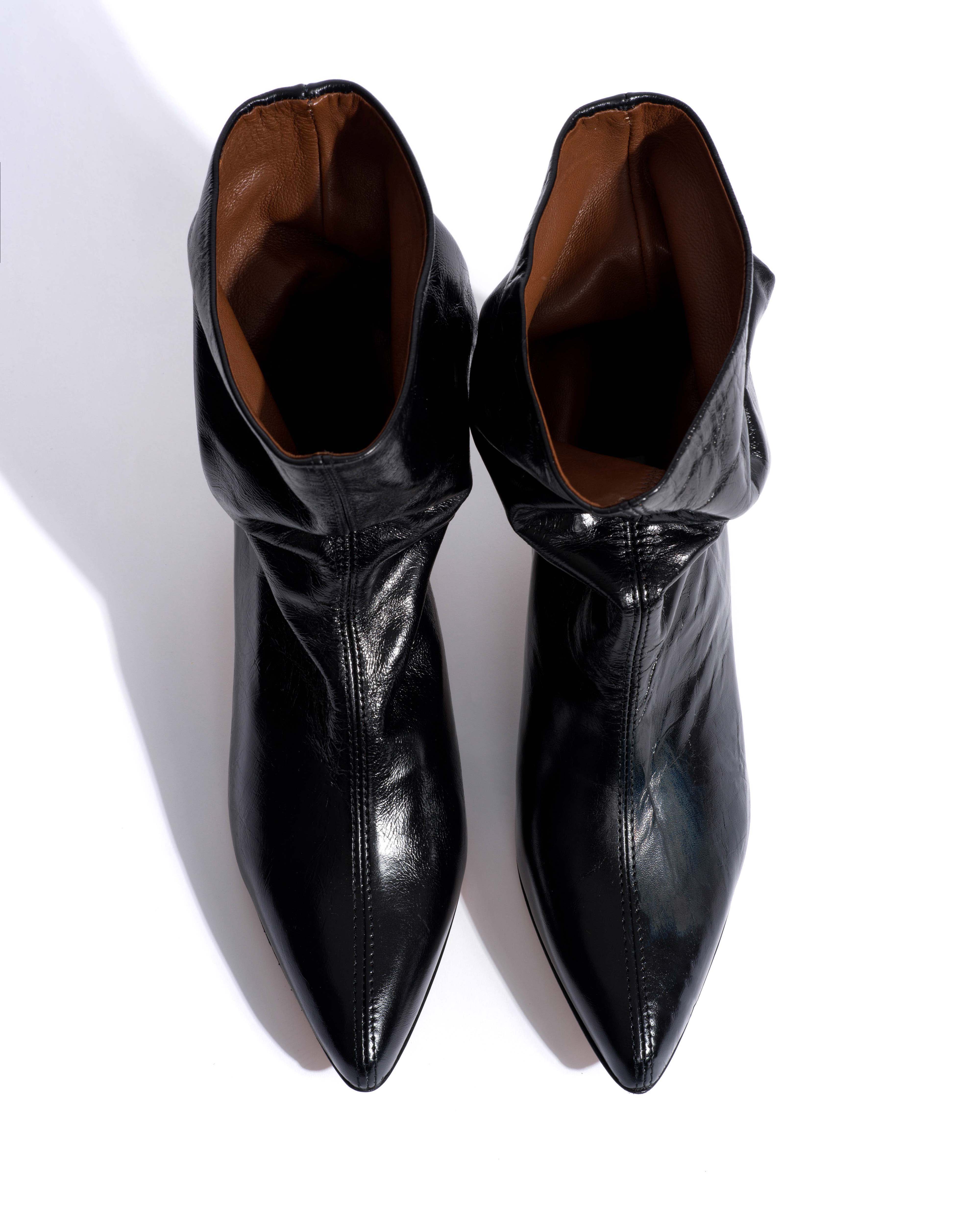 Sweeney 40 stiletto Crinkled soft calf Black
