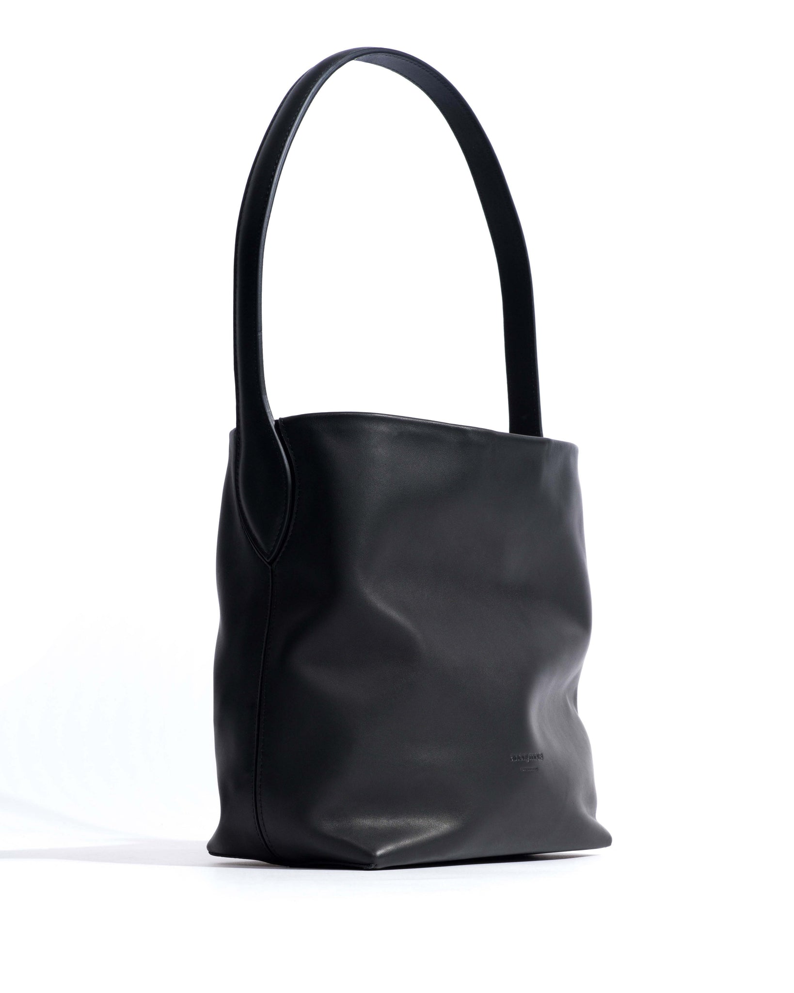 Versa slouchy petite bag Soft calf Black - Anonymous Copenhagen Bags