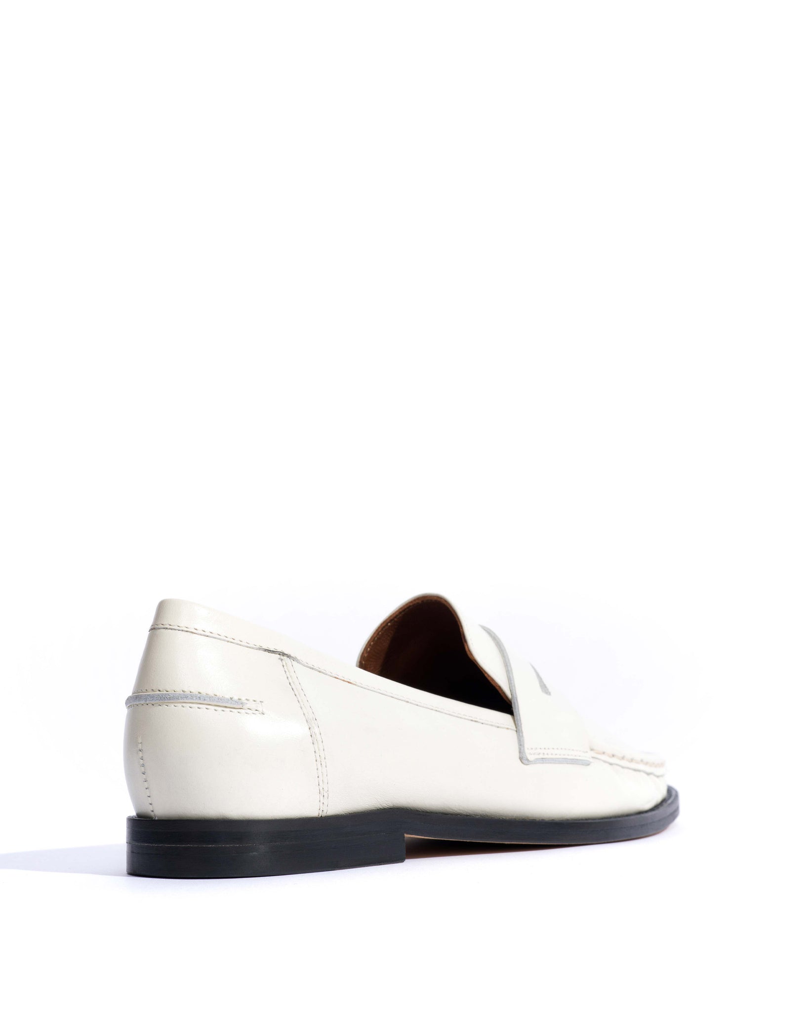 Jesha Crinkled soft calf White sand