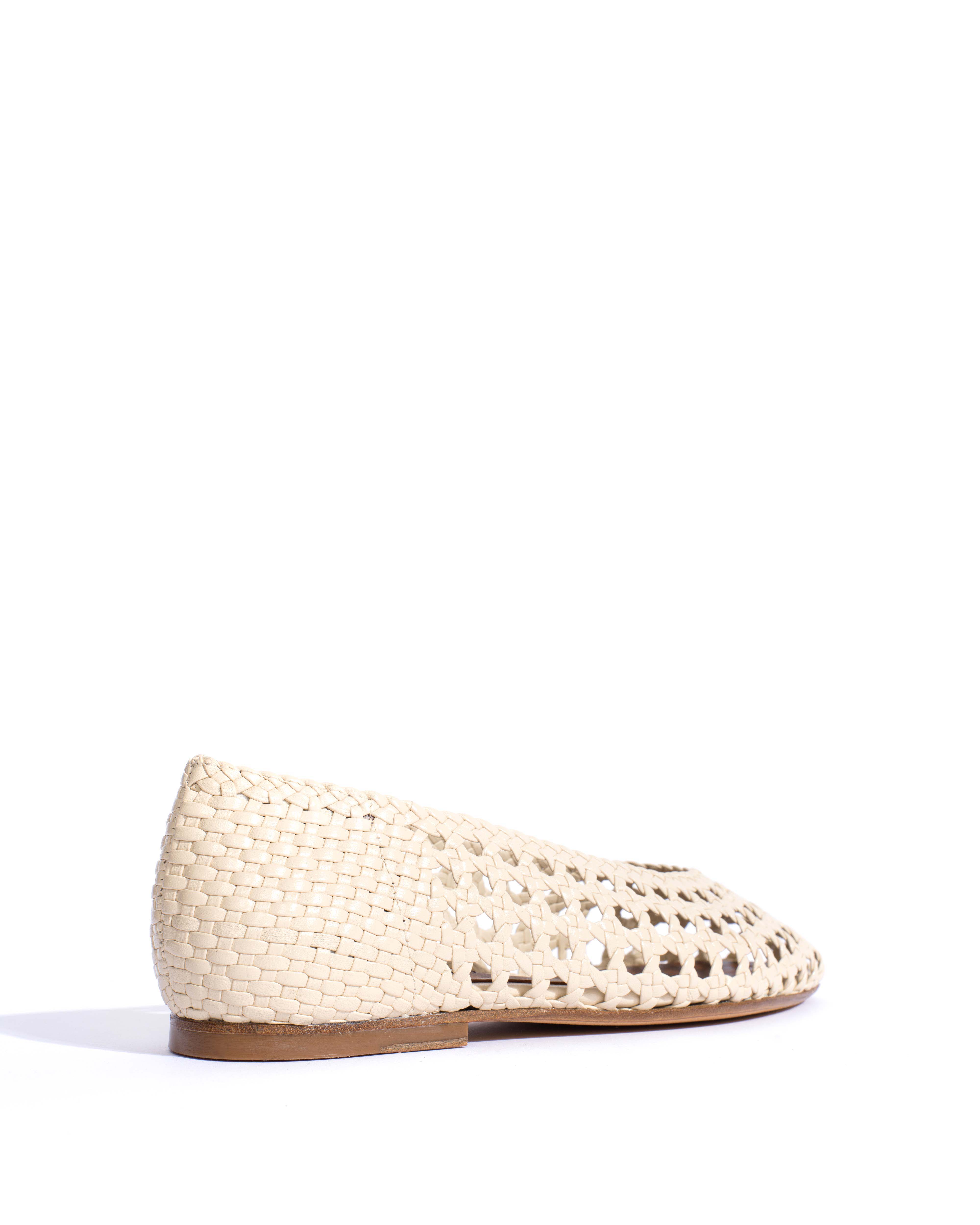 Sessi 10 Hand-braided leather White sand