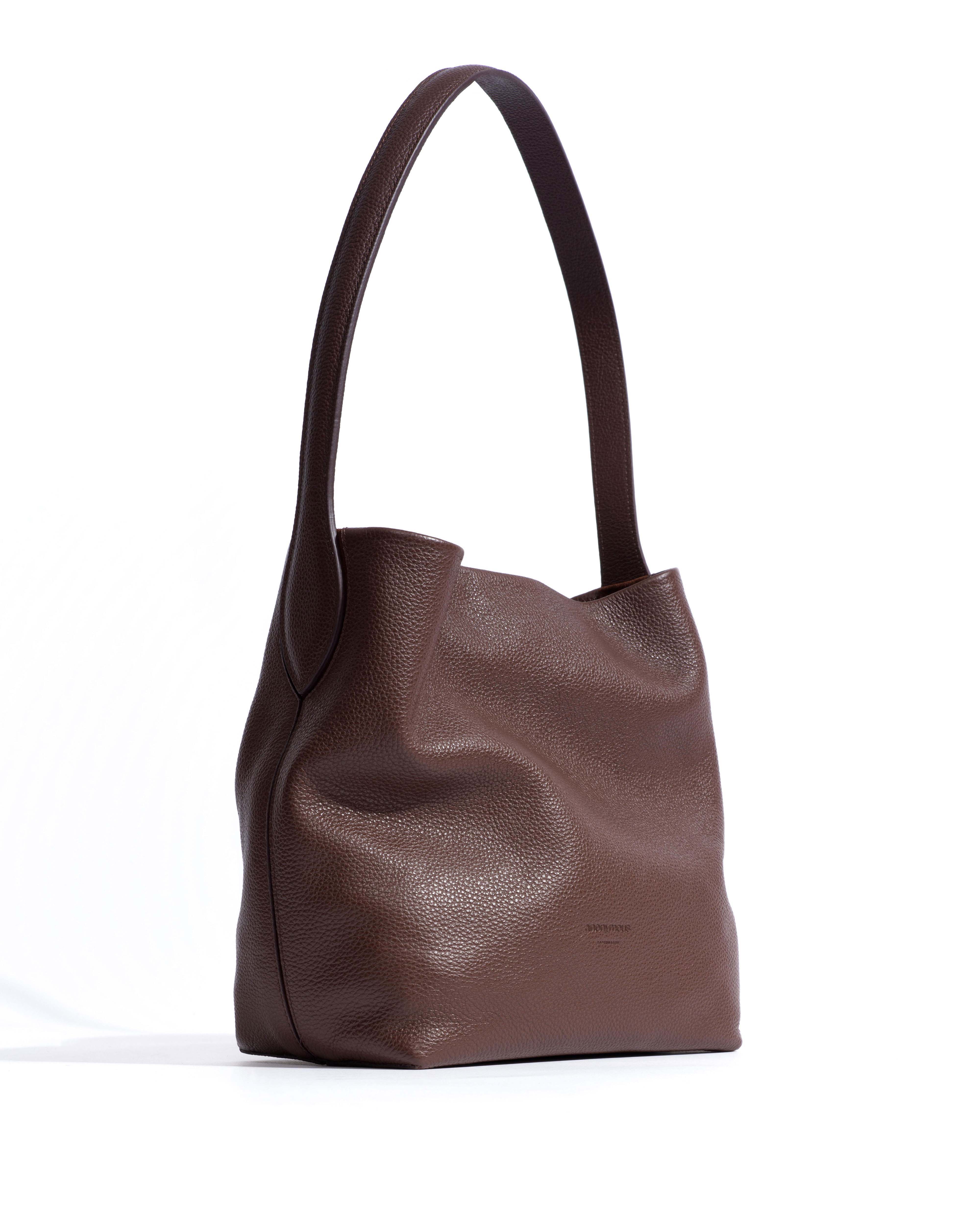 Versa slouchy petite bag Pebbled soft calf Chocolate