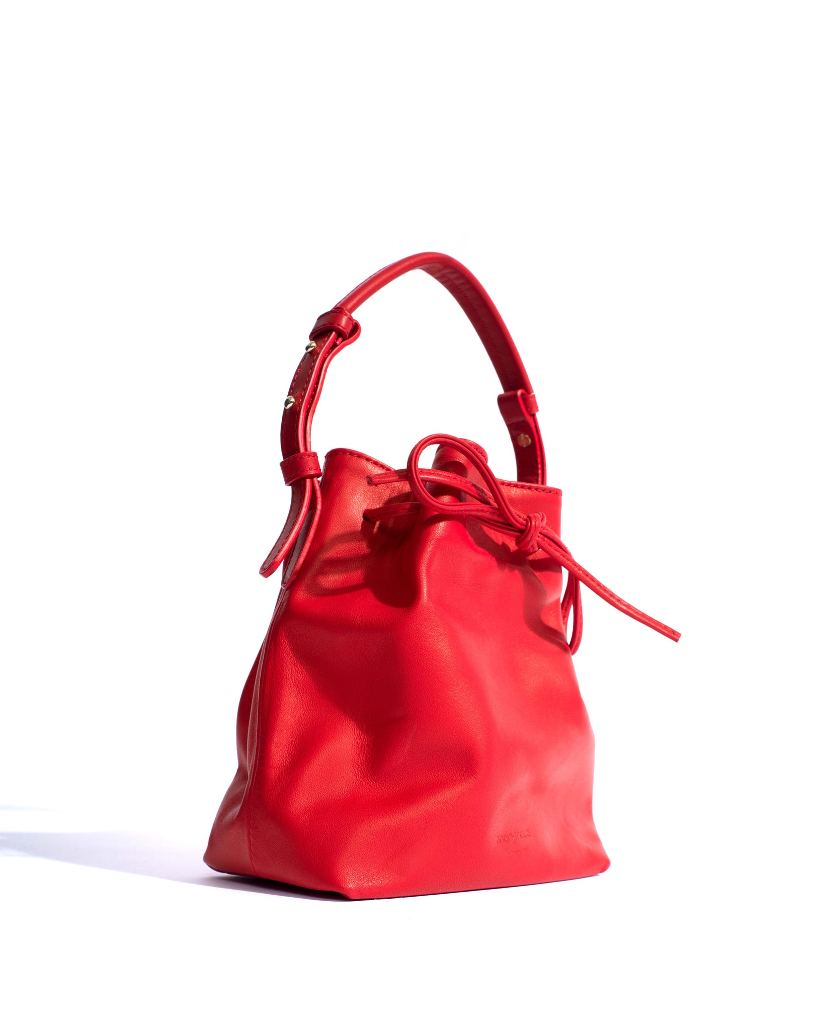 Kacey petite bucket bag Soft calf Ruby red