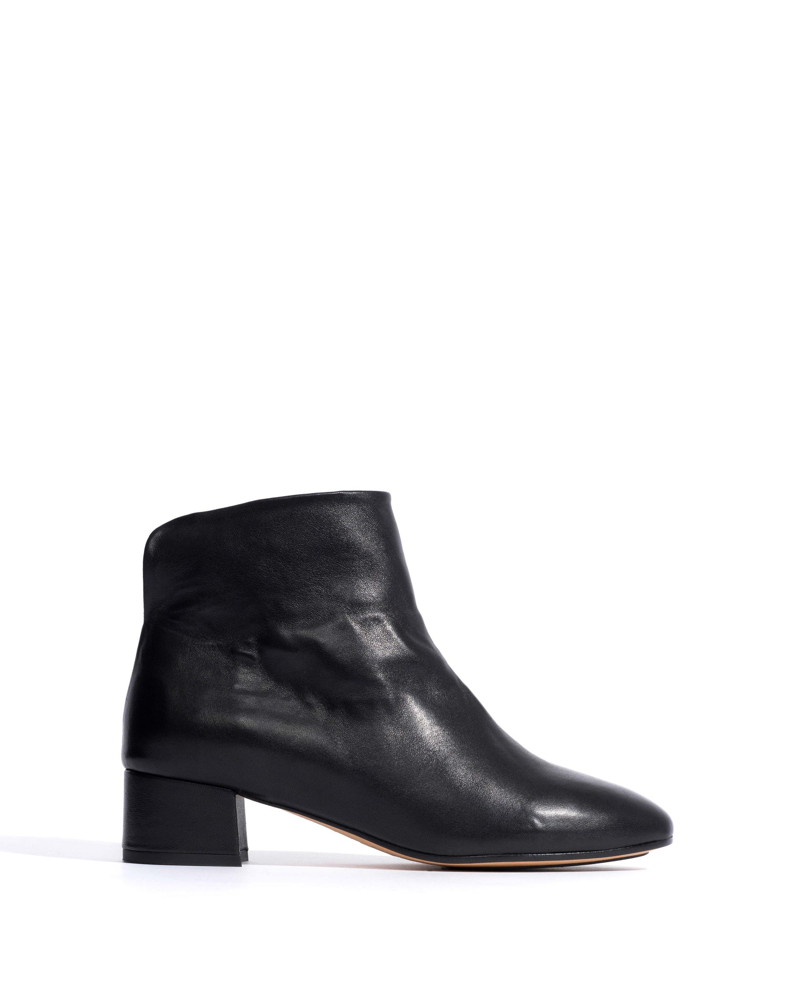 Racy 40 Silky lamb Black