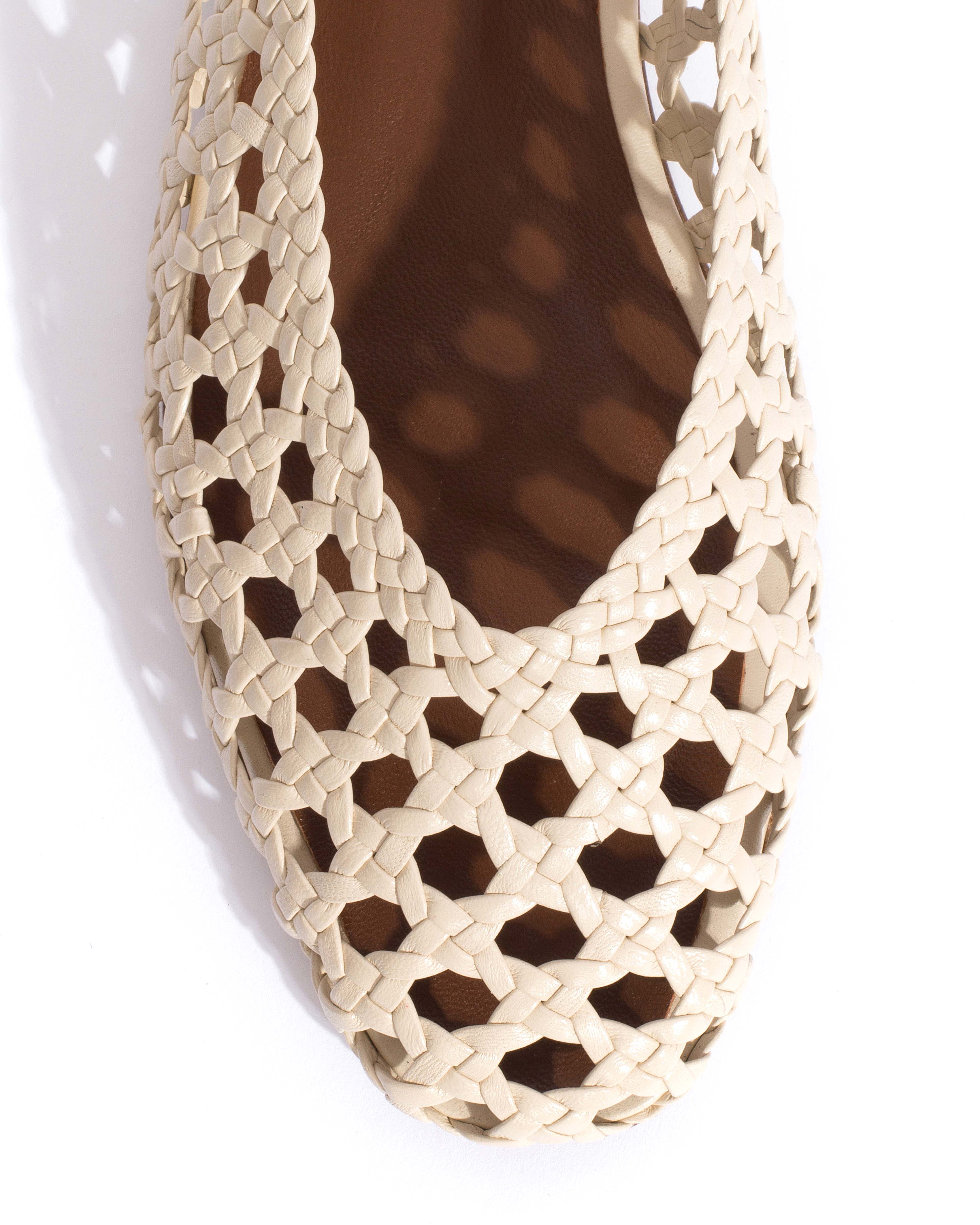 Sessi 10 Hand-braided leather White sand