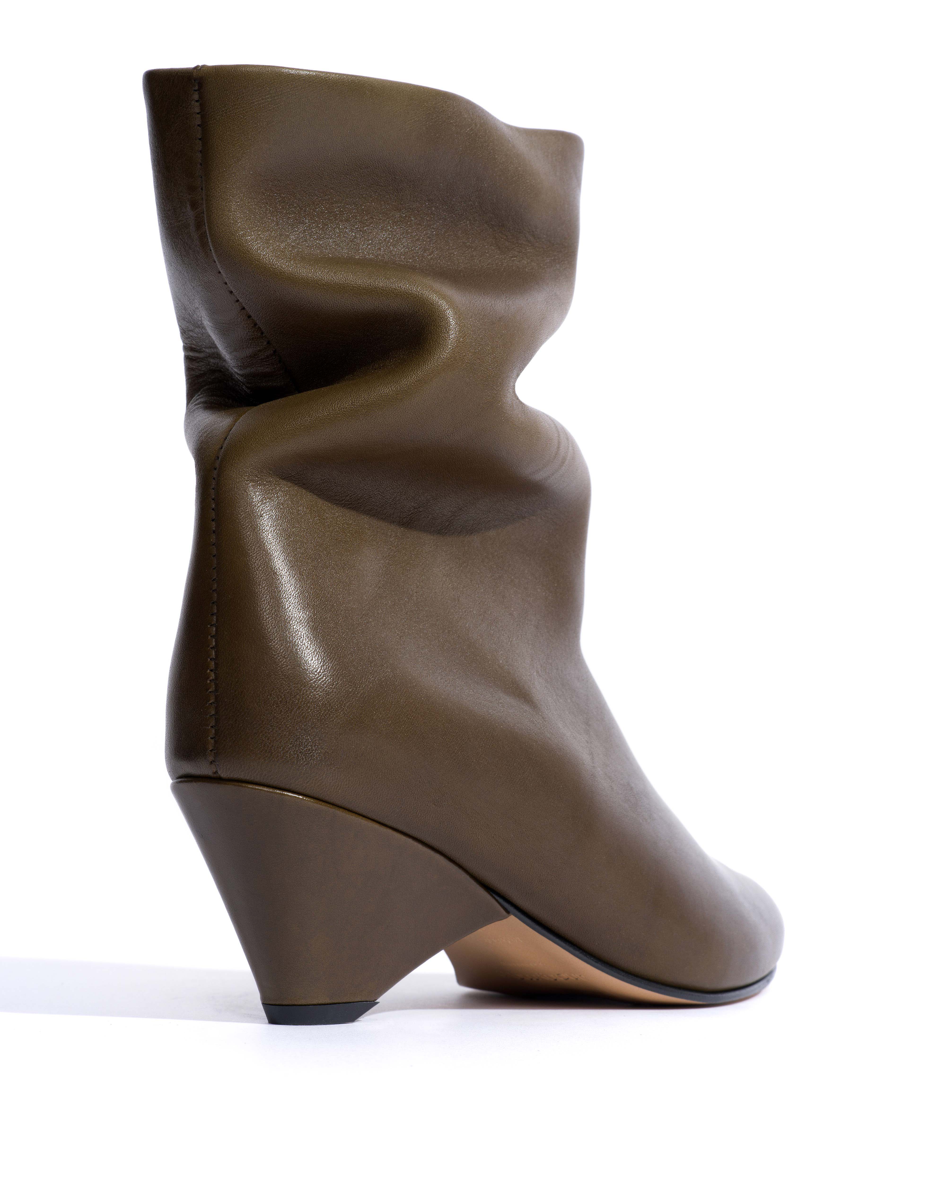 Vully 50 triangle Vegetal soft calf Forrest green