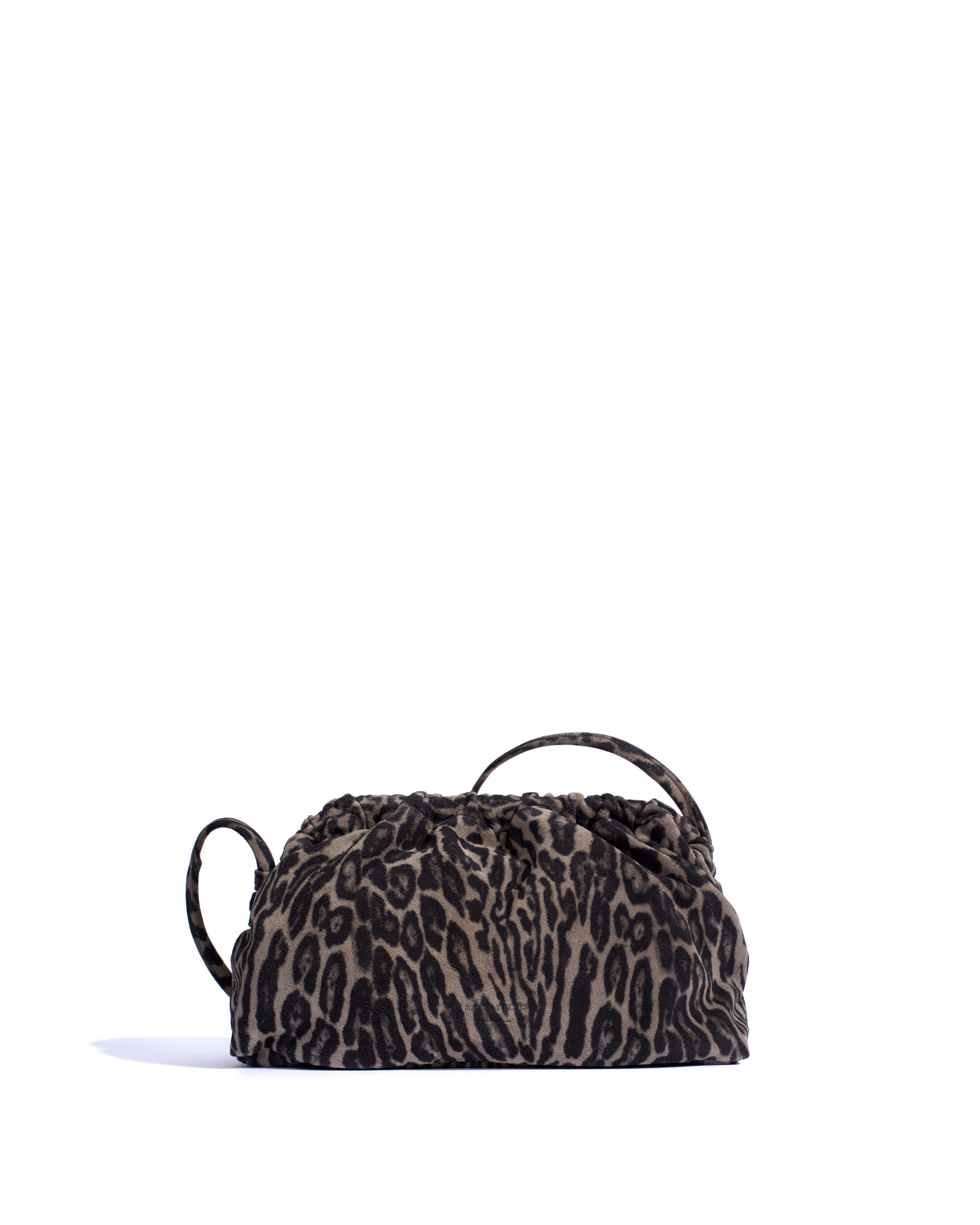 Hally grand cloud bag Calf suede print Snow leopard