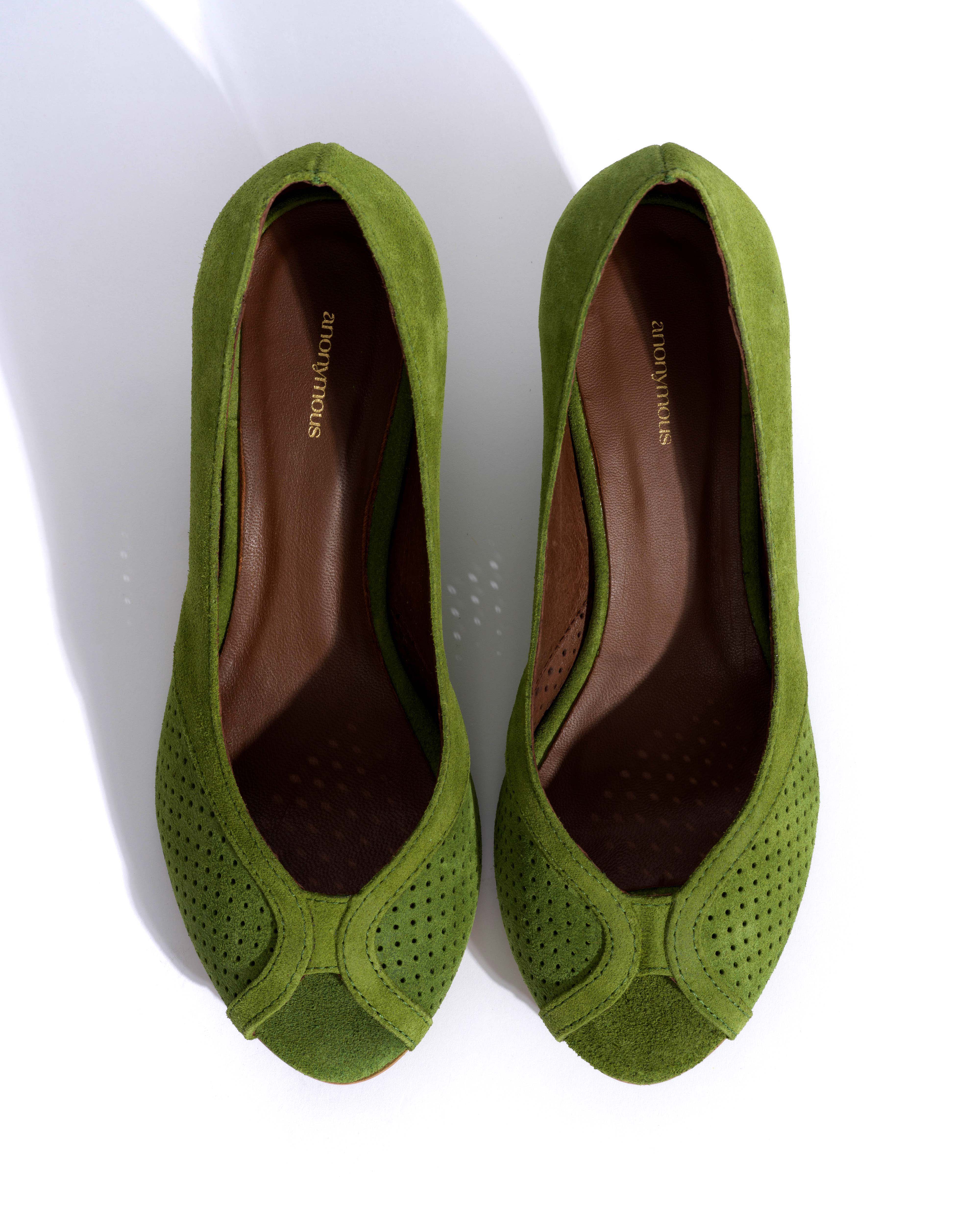 Tiffany Triangle Calf Suede Grass Green