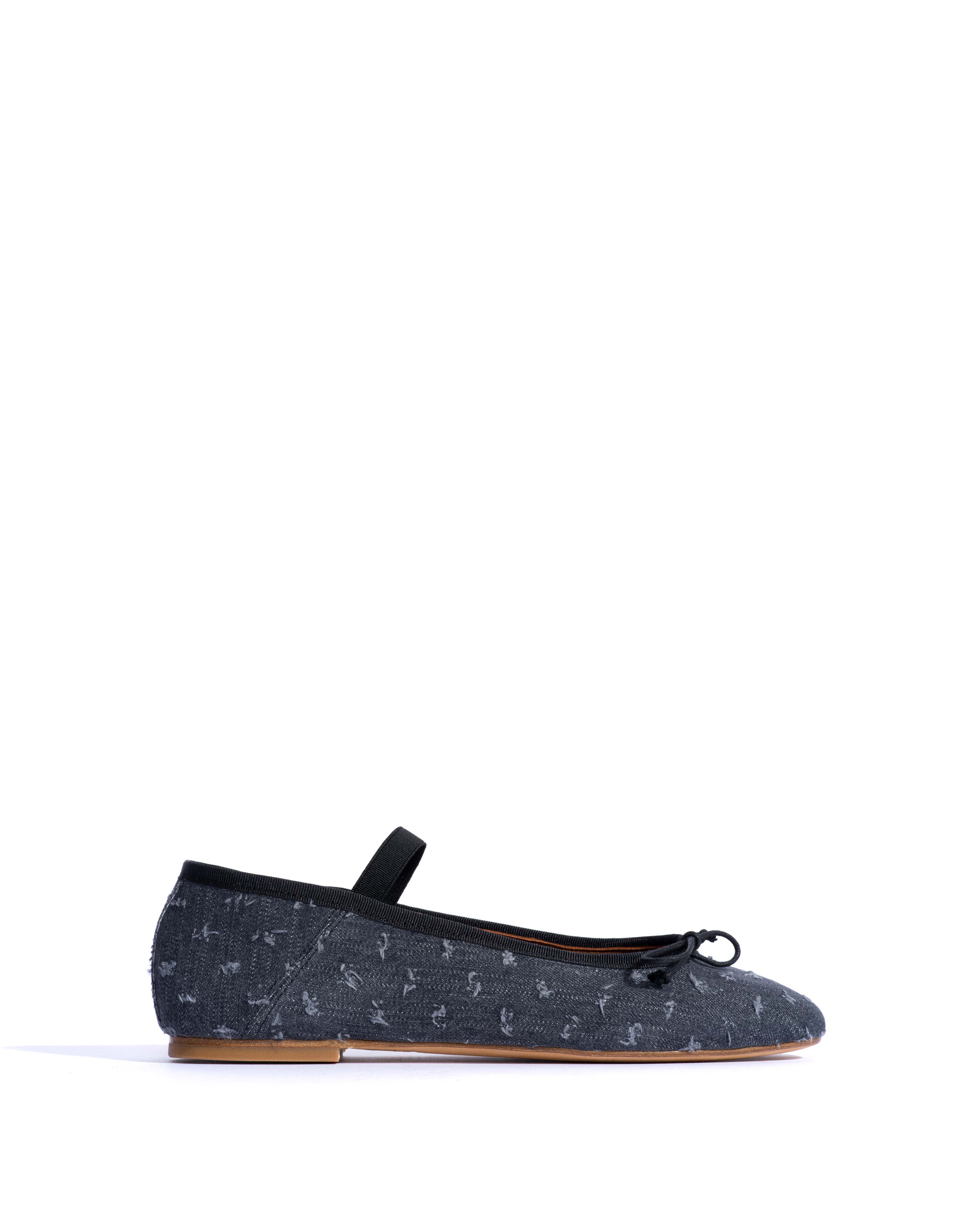 Rhina Denim Distressed washed black