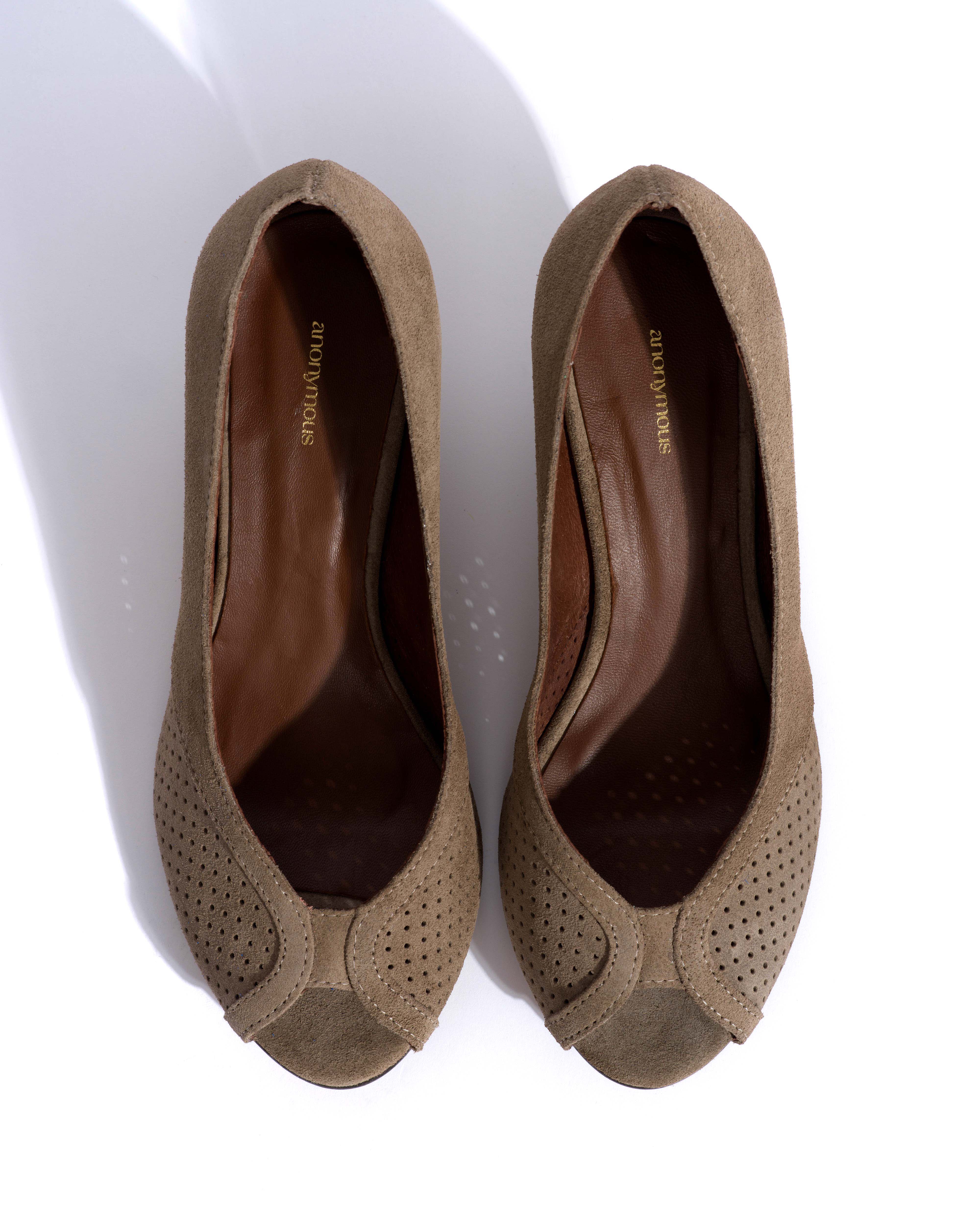 Tiffany triangle Calf suede Mushroom
