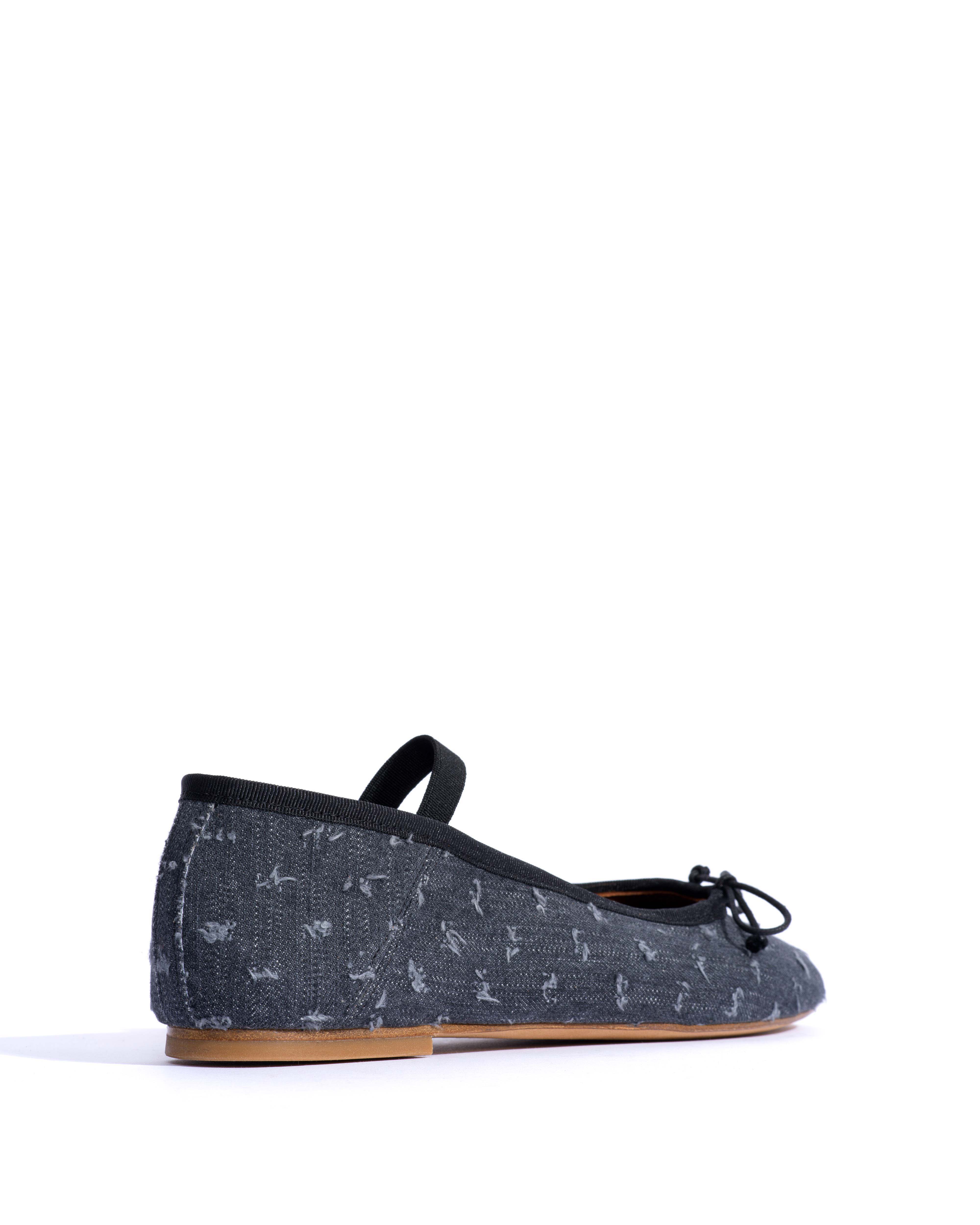 Rhina Denim Distressed washed black