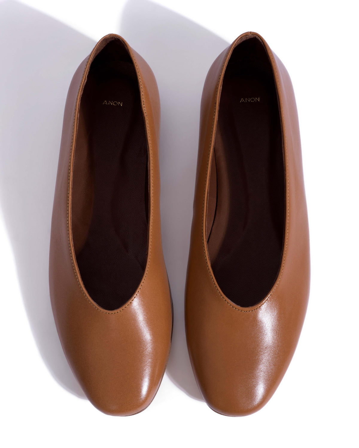 Silja 10 Shiny lamb Caramel